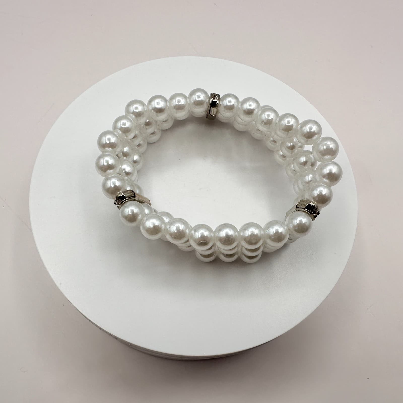 Vintage 90s Multi Strand Faux Pearl White Beaded Rhinestone Bracelet Jewelry - Thumbnail 5