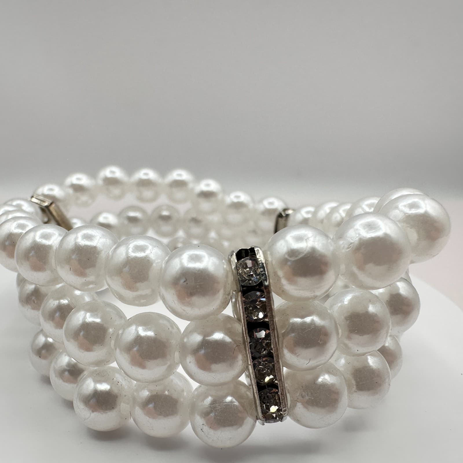 Vintage 90s Multi Strand Faux Pearl White Beaded Rhinestone Bracelet Jewelry - Thumbnail 2