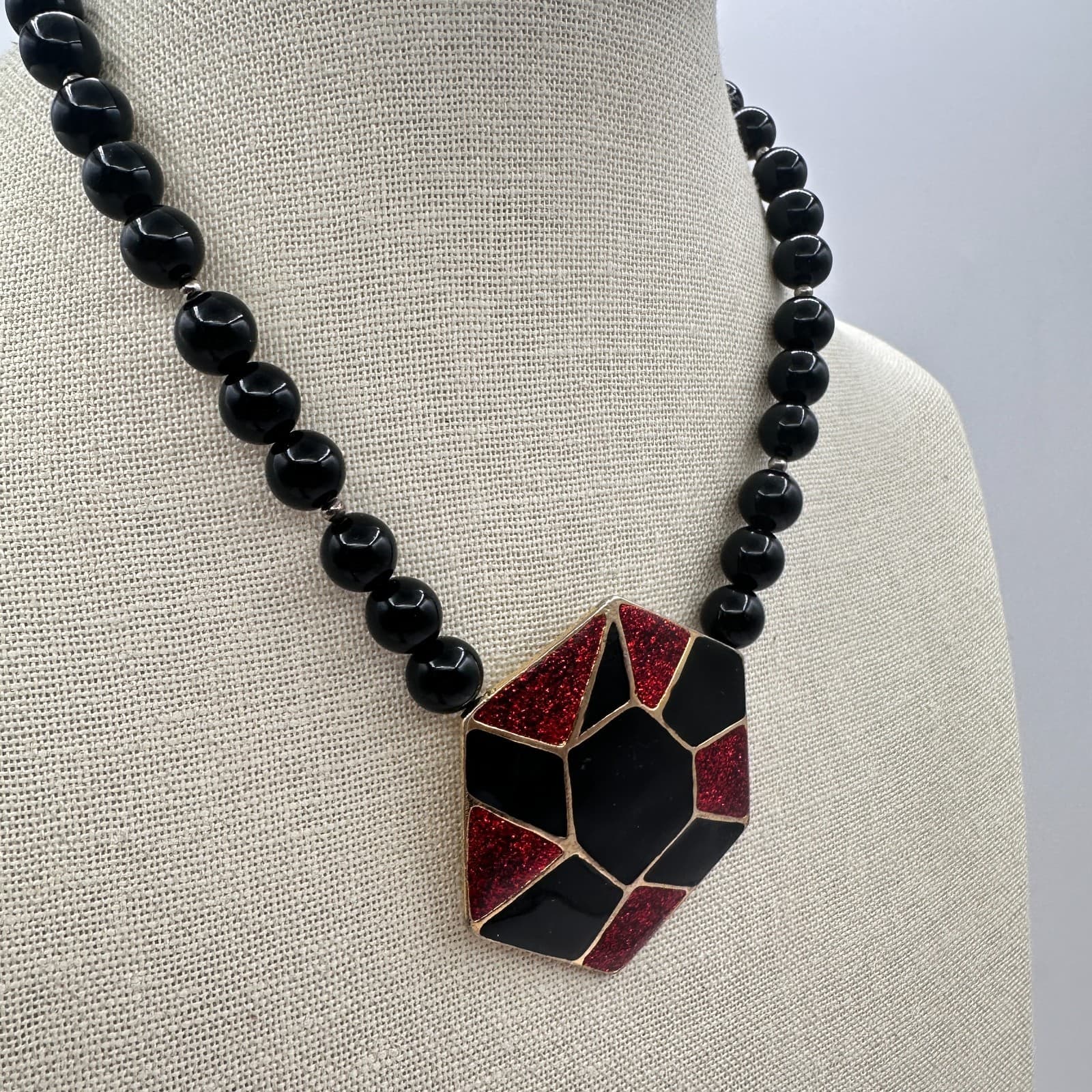 Vintage 80s Hexagon Statement Necklace Black Red Glitter Enamel Fashion Jewelry - Thumbnail 4