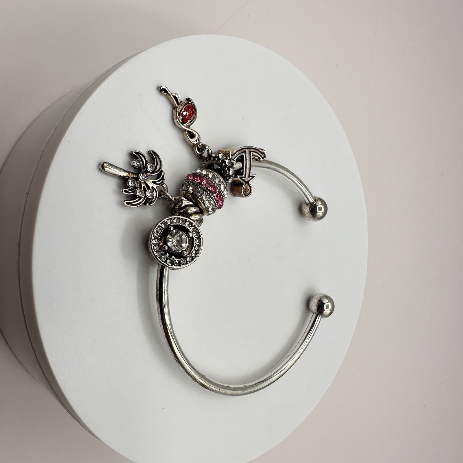 Vintage Y2K Silver Tone Charm Rhinestone Bracelet Boho & Dangle Earrings Jewelry - Thumbnail 3