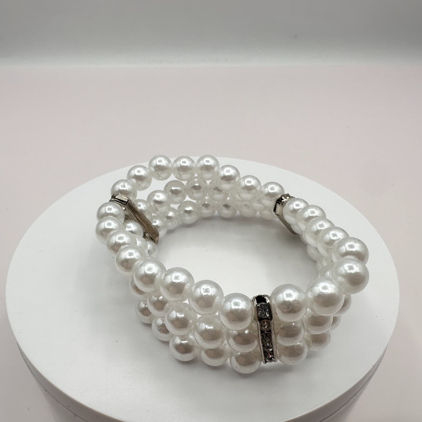 Vintage 90s Multi Strand Faux Pearl White Beaded Rhinestone Bracelet Jewelry - Thumbnail 3