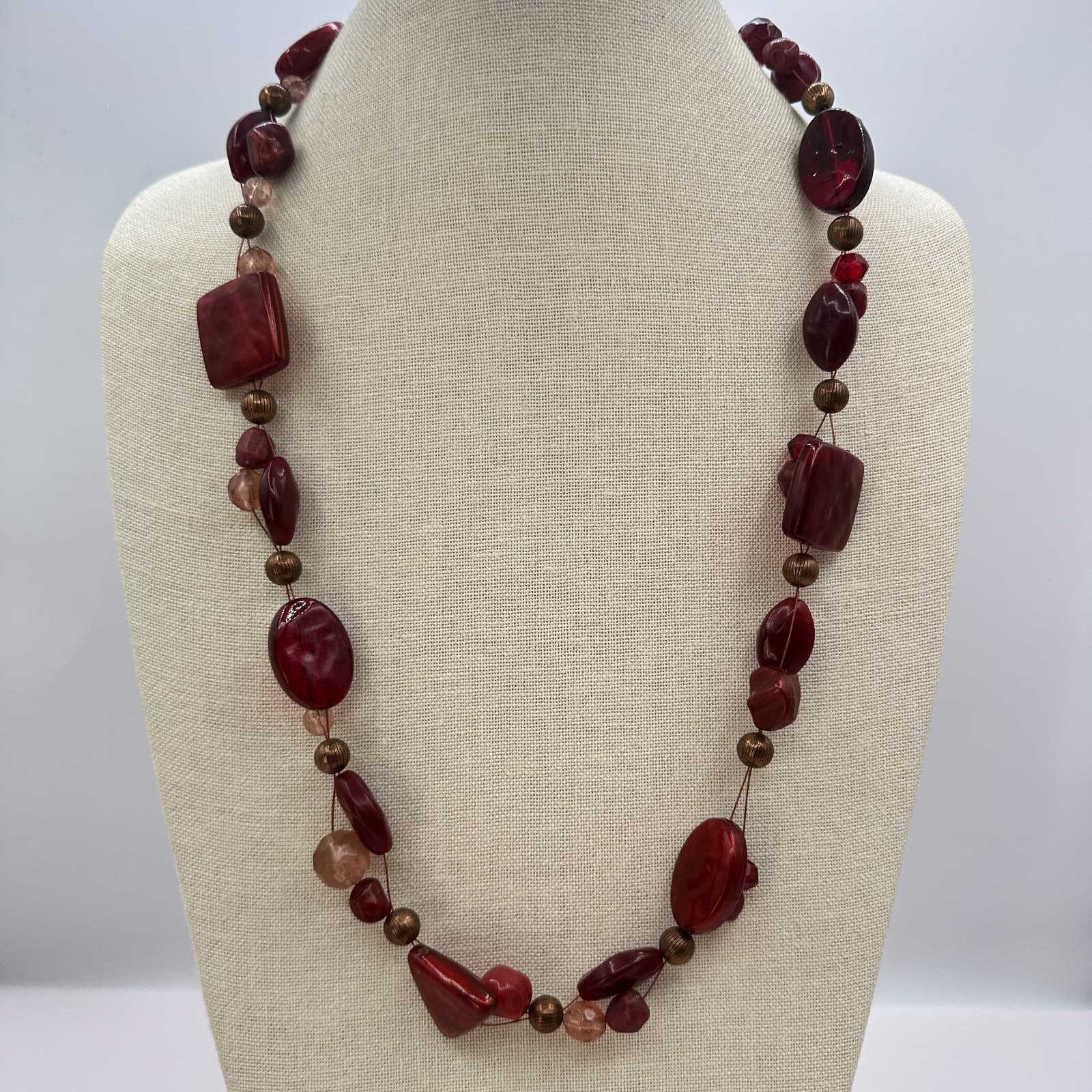 Vintage 90s Red Burgundy Beaded Necklace Boho Classic Women's Fashion Jewelry - Thumbnail 8