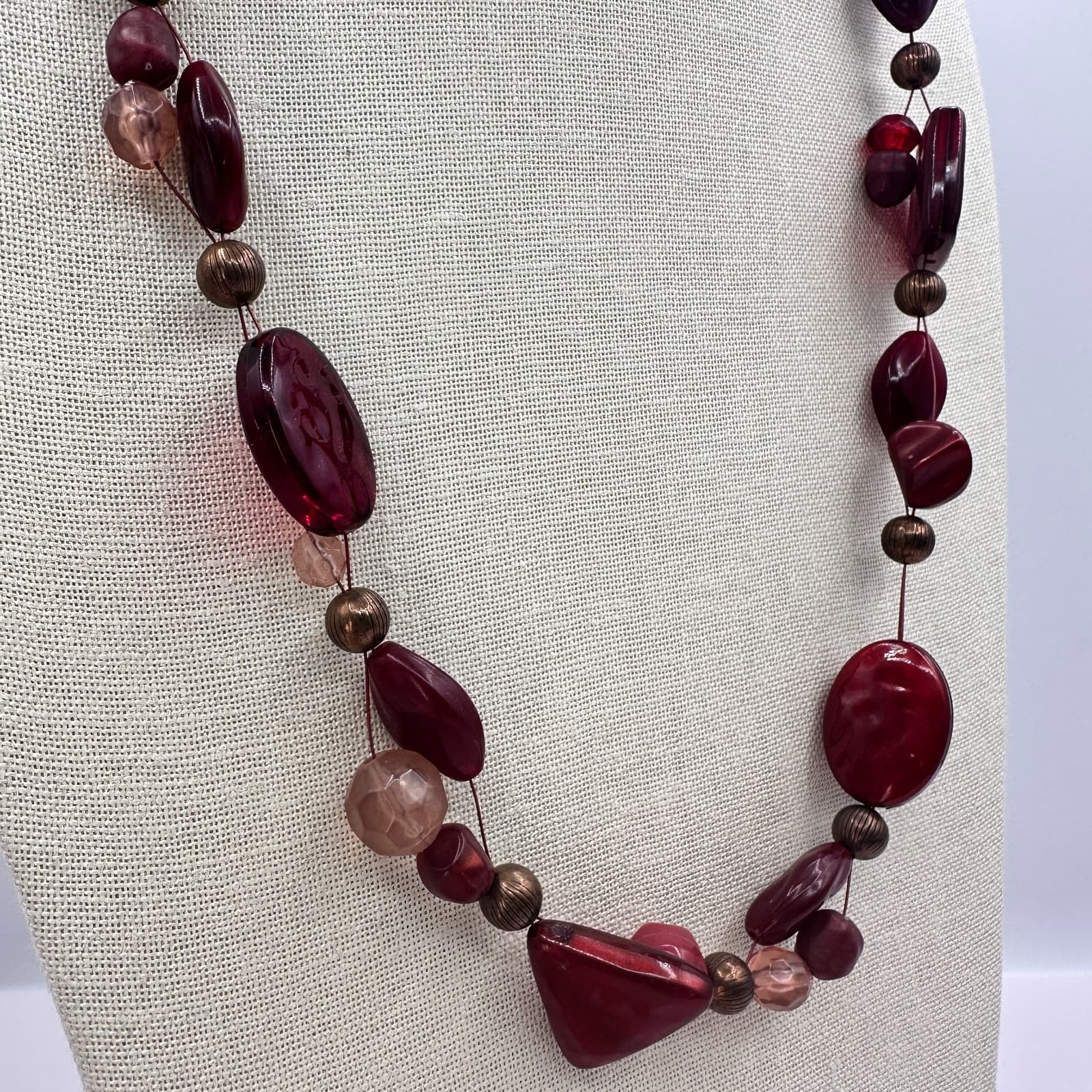 Vintage 90s Red Burgundy Beaded Necklace Boho Classic Women's Fashion Jewelry - Thumbnail 5