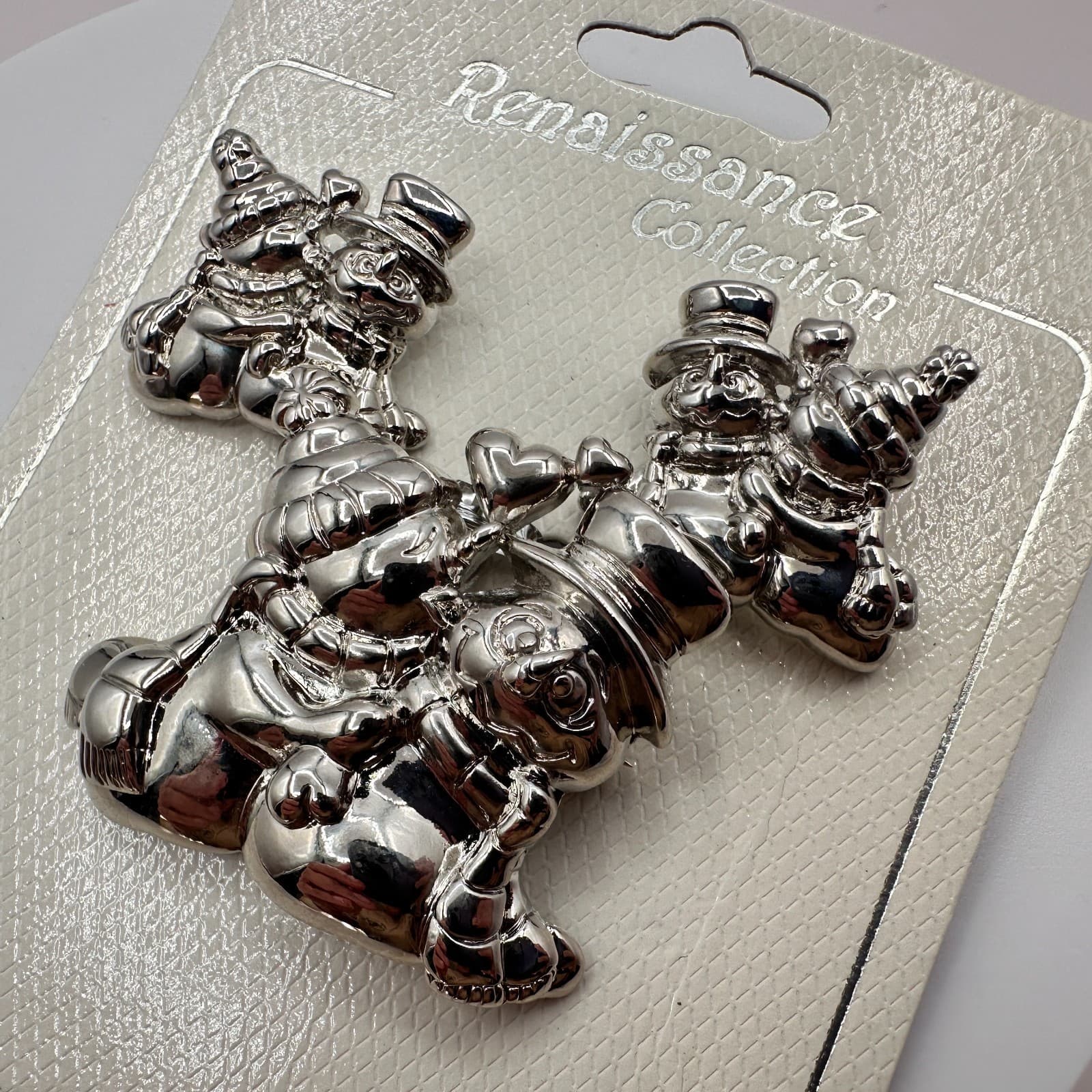 VTG 90s Renaissance Collection Snowman Family Pin Silver Tone Christmas Brooch - Thumbnail 4