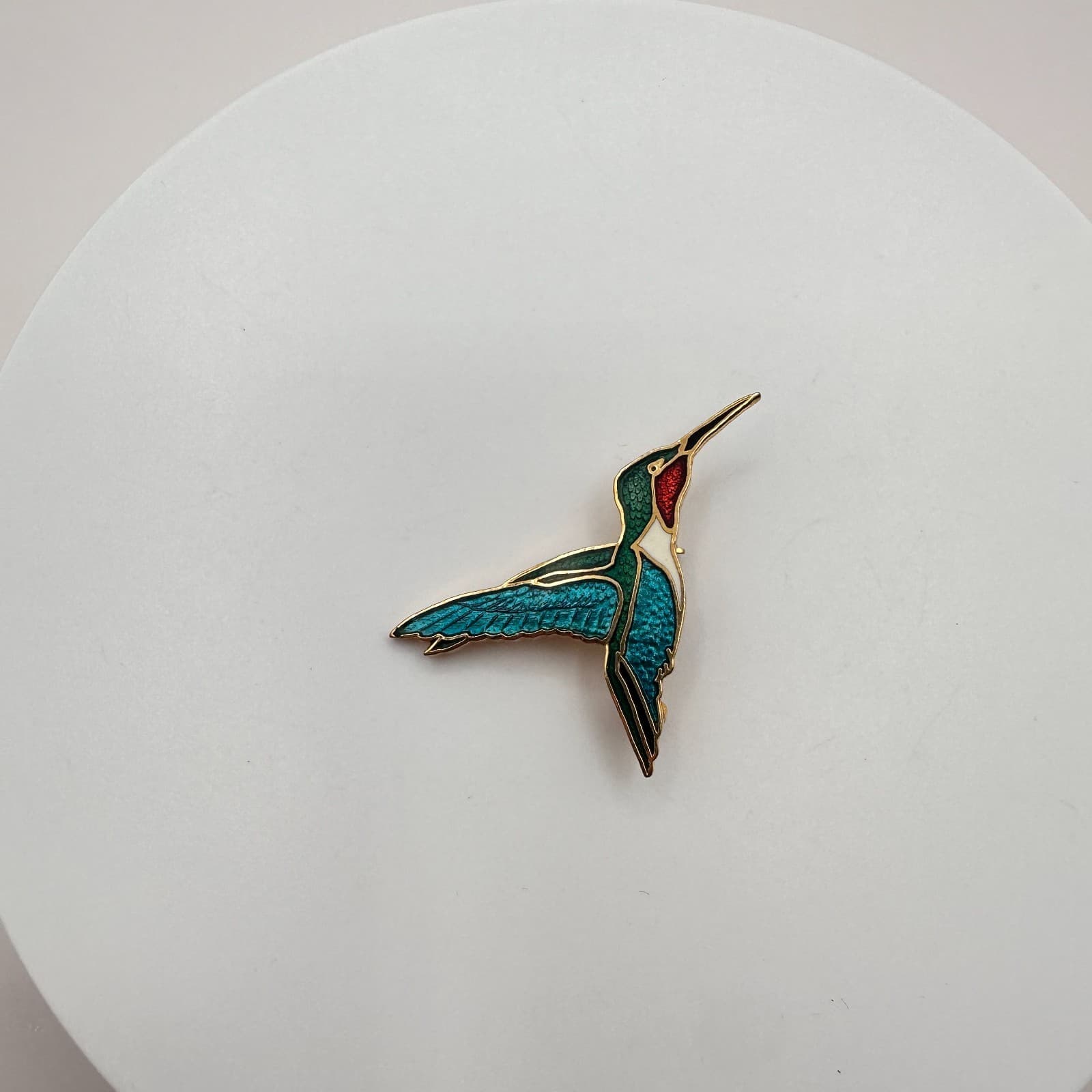 Vintage 80s Multicolor Hummingbird Pin Gold Tone Enamel Brooches Retro Jewelry - Thumbnail 2