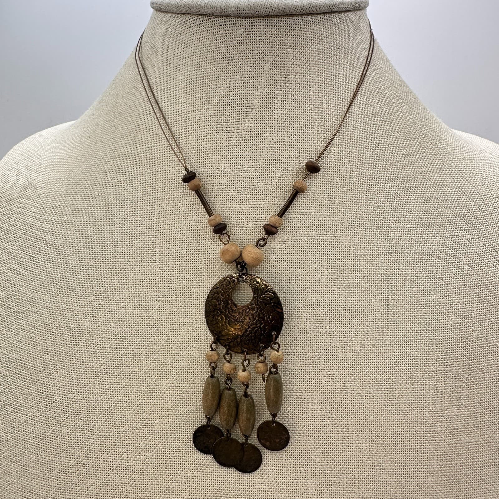 Vintage 90s Wood Bead Tassel Pendant Bronze Tone Necklace Earthy Boho Jewelry - Thumbnail 6
