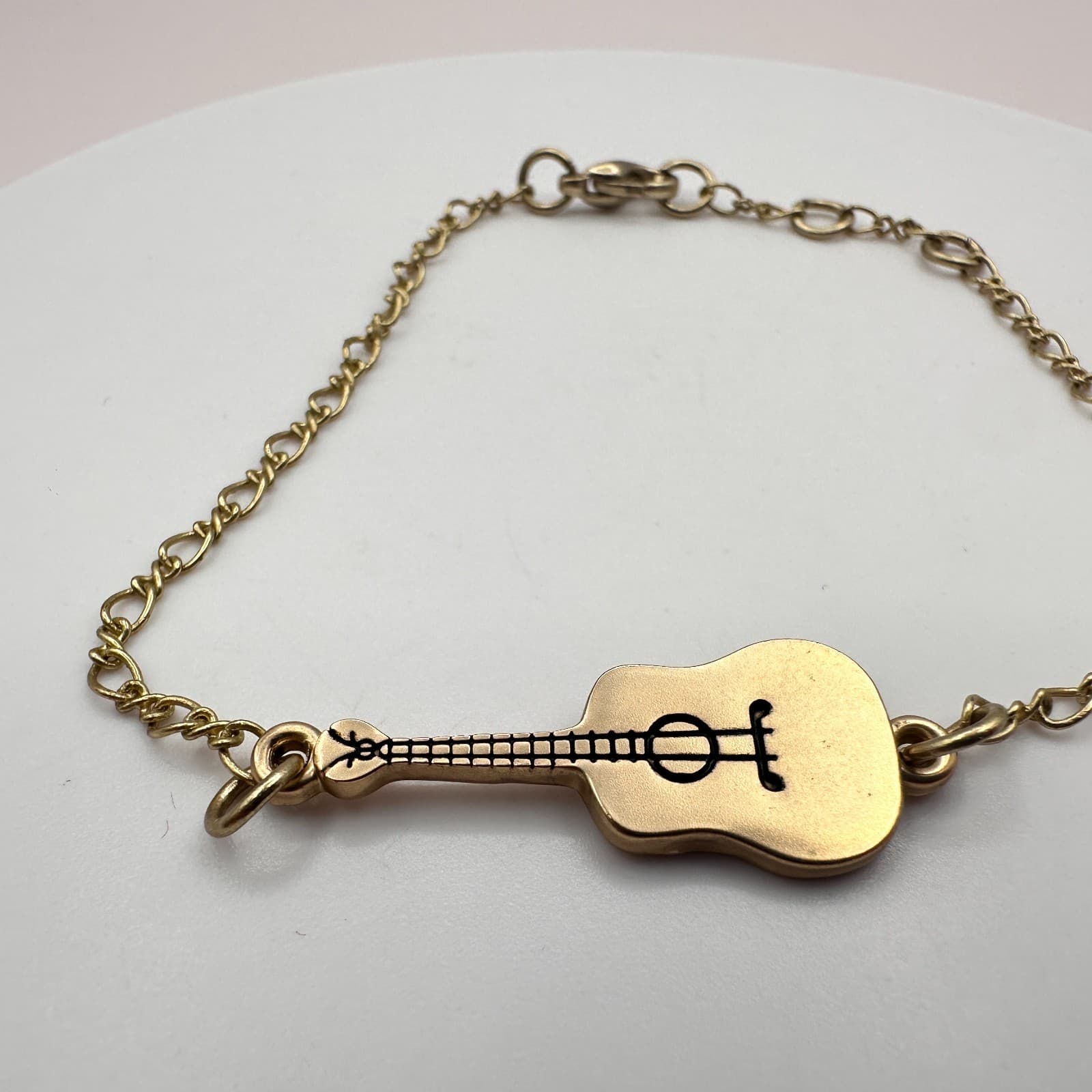 Vintage 90s Gold Tone Acoustic Guitar Charm Bracelet Music Lover Musican Jewelry - Thumbnail 3