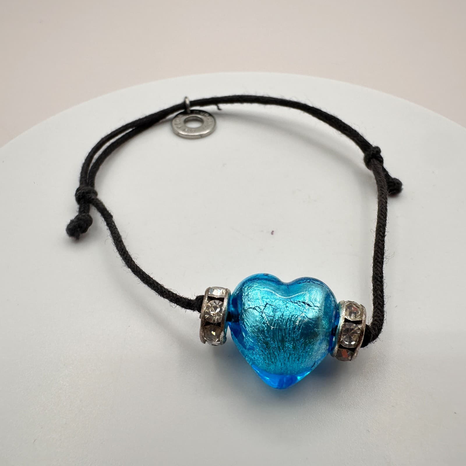 Vintage Y2K Silver Tone Blue Glass Heart Cord Bracelet Women's Classic Jewelry
