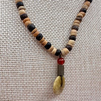 Vintage Y2K Wooden Beaded Pendant Necklace Statement Women's Classic Jewelry - Thumbnail 5