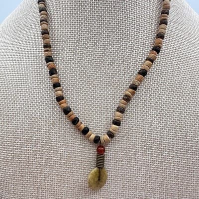 Vintage Y2K Wooden Beaded Pendant Necklace Statement Women's Classic Jewelry - Thumbnail 6