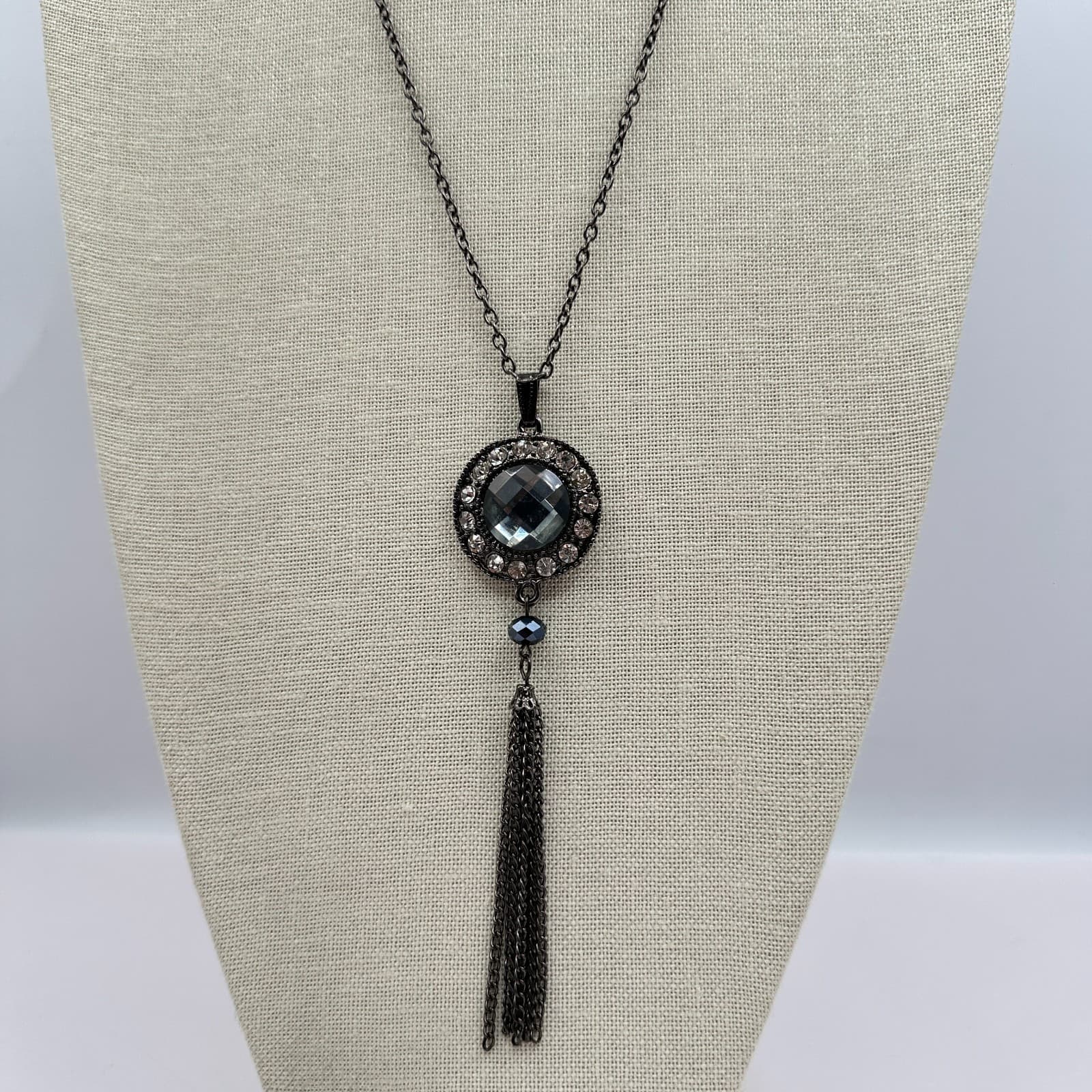 Vintage Y2K Gunmetal Tone Tassel Pendant Necklace Statement Women's Jewelry - Thumbnail 3