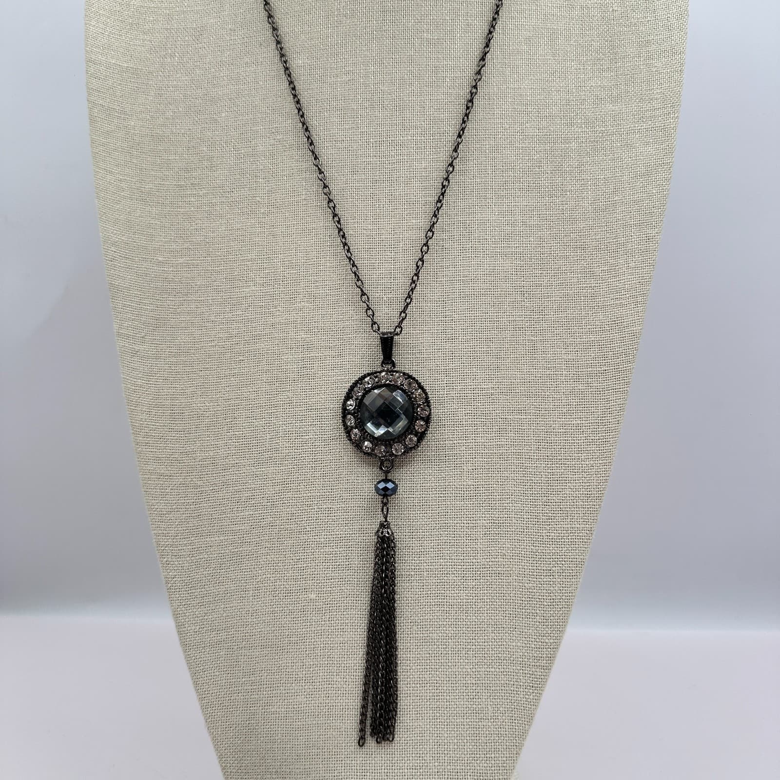 Vintage Y2K Gunmetal Tone Tassel Pendant Necklace Statement Women's Jewelry - Thumbnail 4
