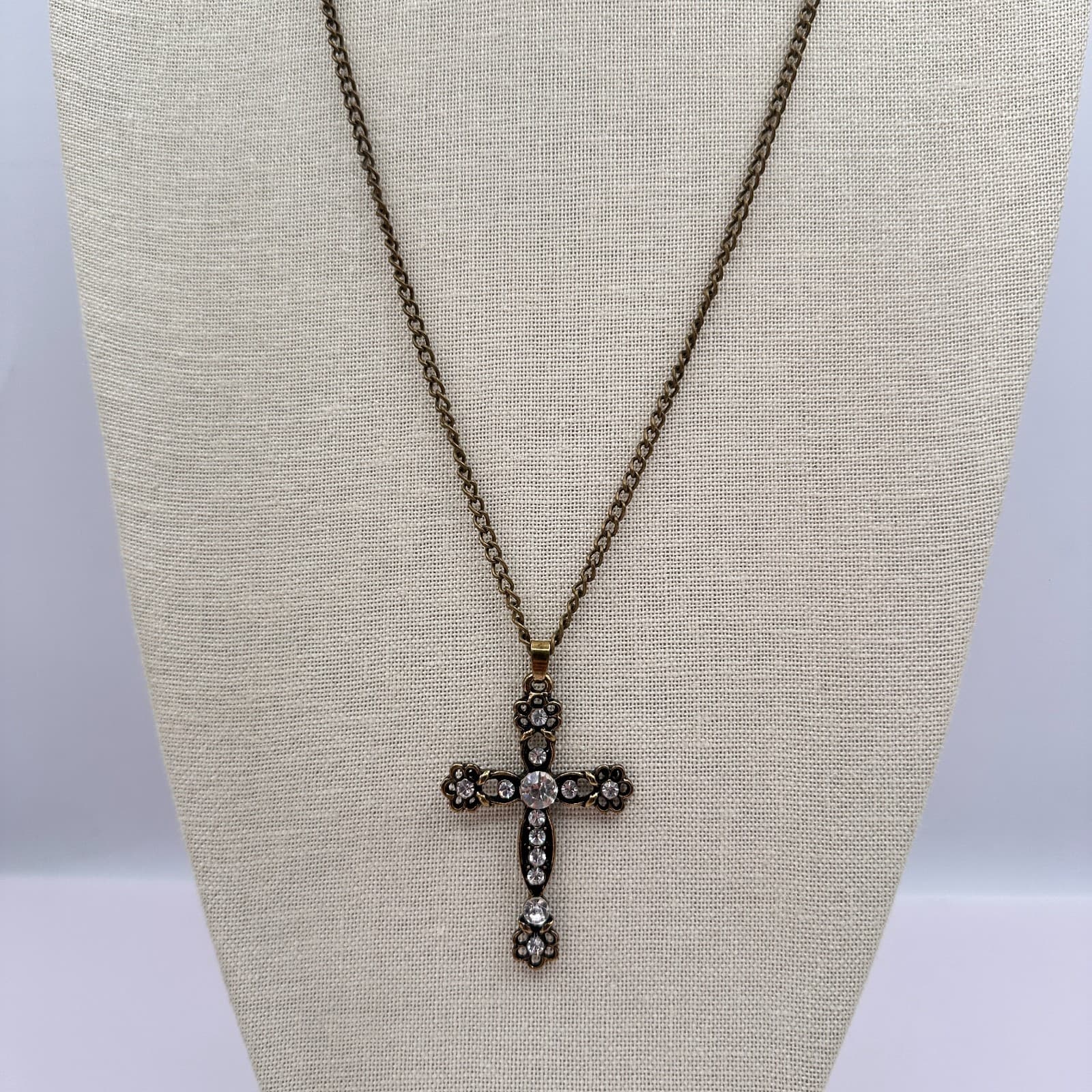 Vintage Y2K Bronze-Tone Gothic Cross Clear Glass Pendant Necklace Retro Jewelry - Thumbnail 2