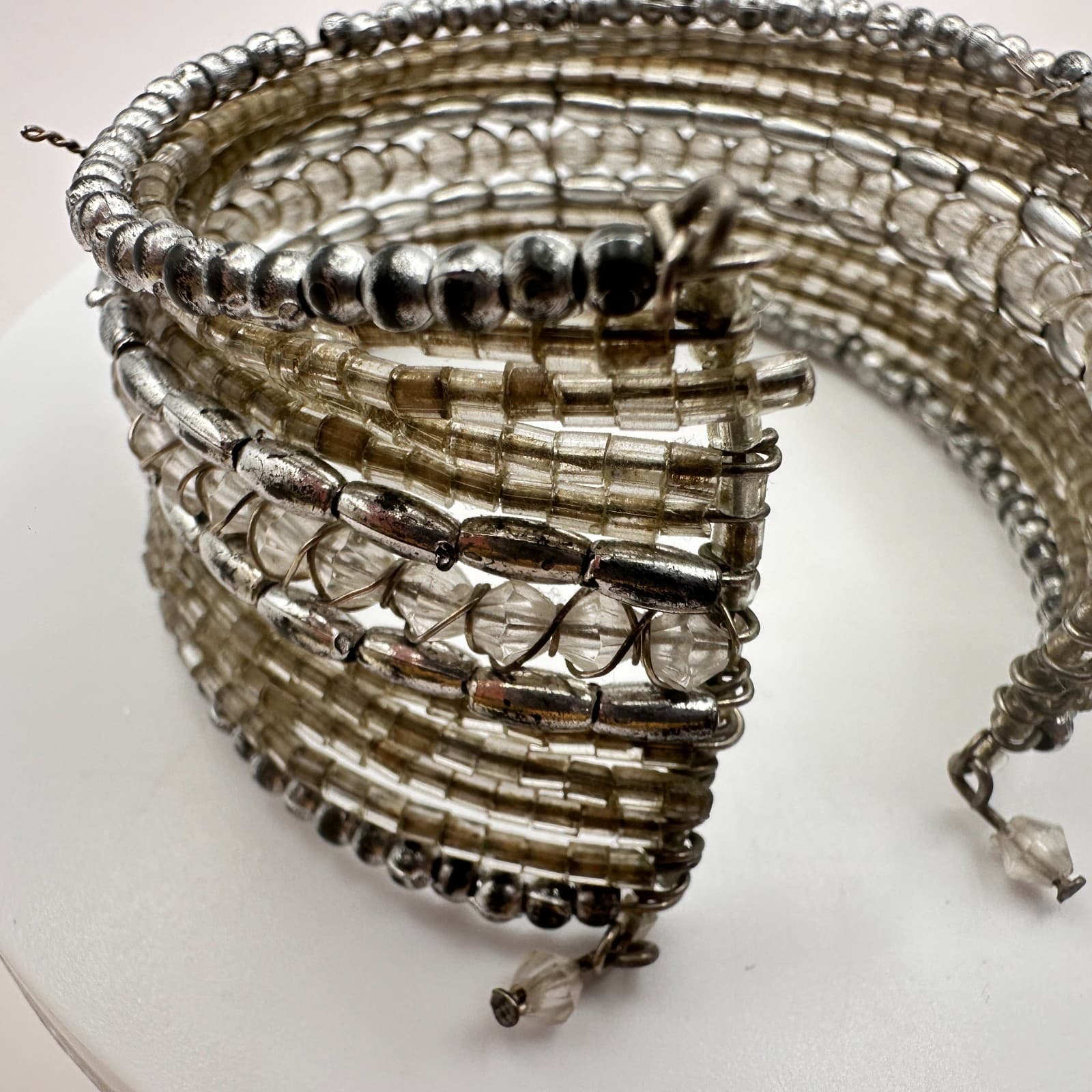 Vintage 90s Silver Tone Beaded Memory Wire Cuff Bracelet Women's Classic Jewelry - Thumbnail 5