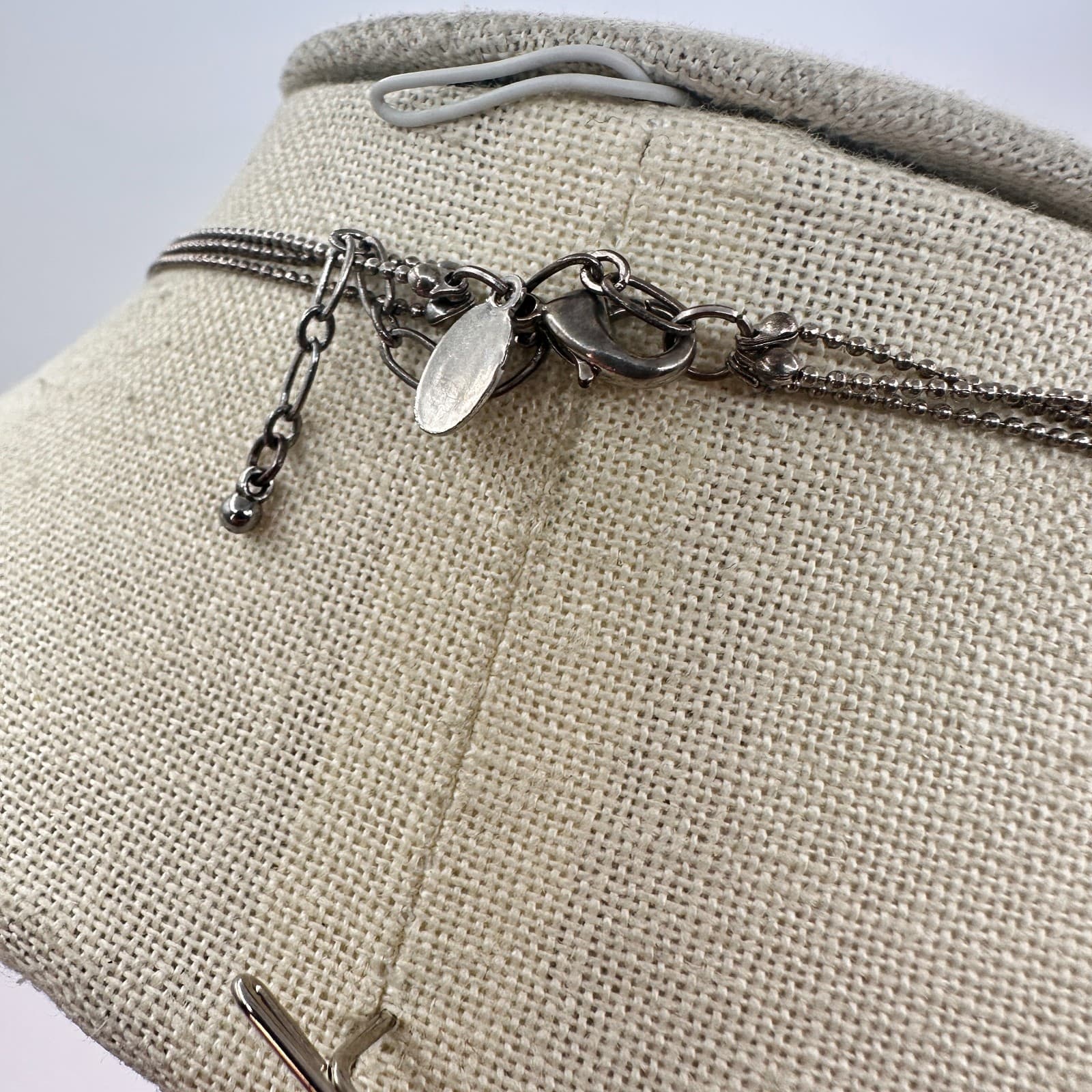 Vintage 90s Silver Tone Triple Strand Clear Beaded Necklace Classic Jewelry - Thumbnail 8