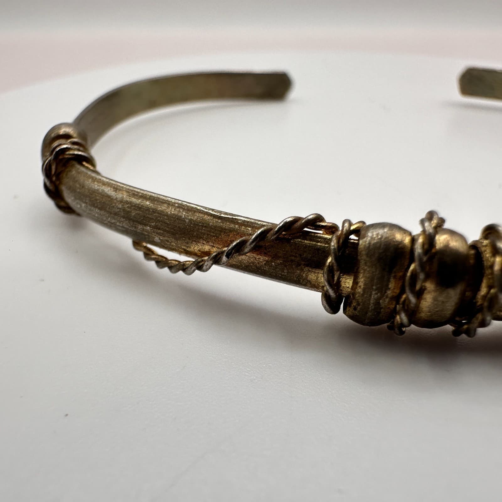 Vintage Y2K Twisted Wire Wrapped Bracelet Retro Women's Classic Fashion Jewelry - Thumbnail 5