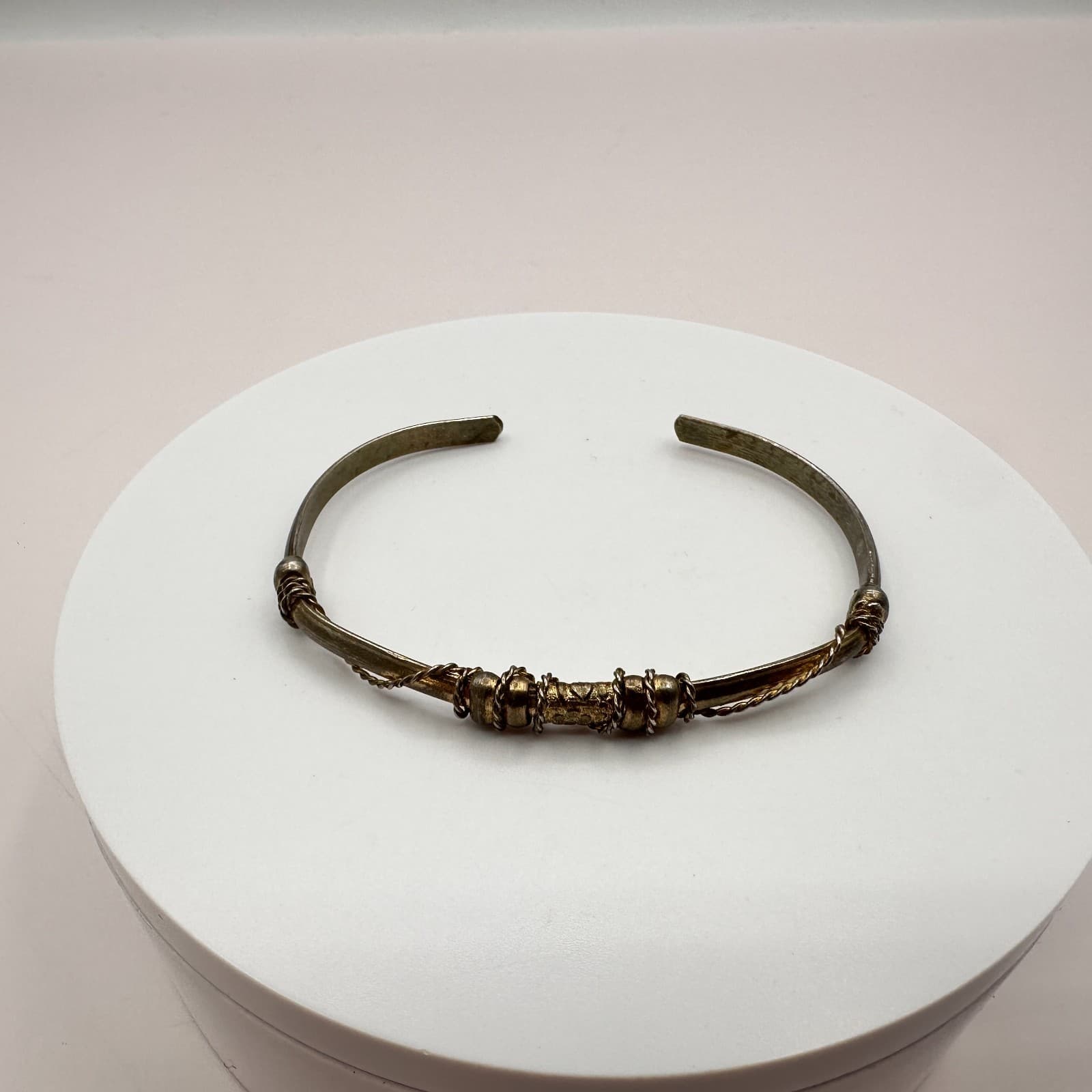 Vintage Y2K Twisted Wire Wrapped Bracelet Retro Women's Classic Fashion Jewelry - Thumbnail 2