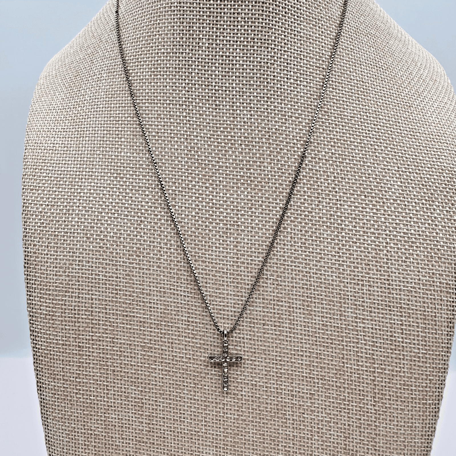 Vintage Y2K Silver Tone Clear Rhinestone Cross Pendant Necklace Women's Jewelry - Thumbnail 2