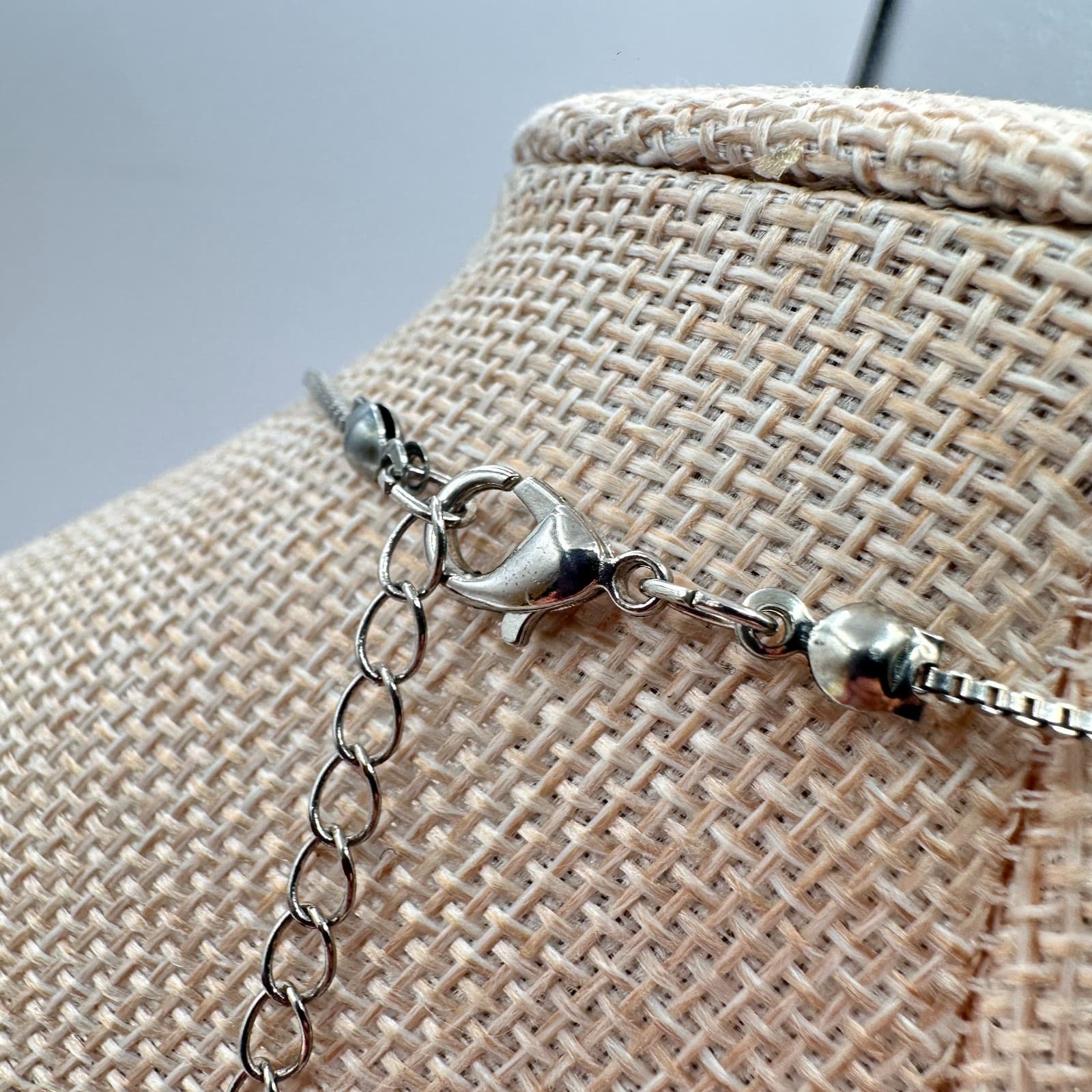 Vintage Y2K Silver Tone Clear Rhinestone Cross Pendant Necklace Women's Jewelry - Thumbnail 8