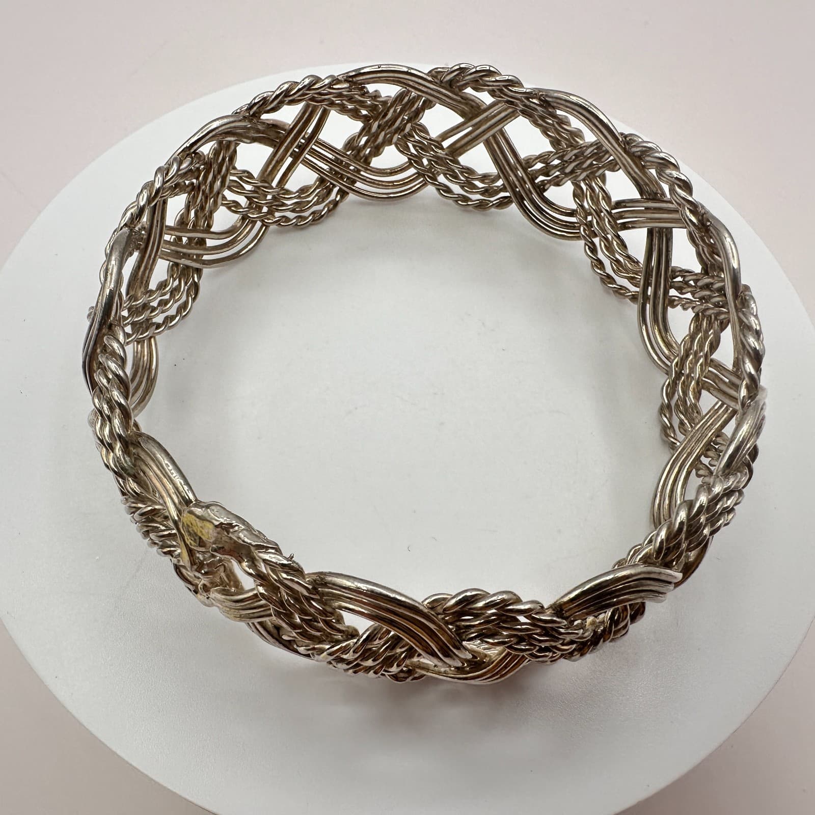 Vintage 90s Silver Tone Bangle Celtic Knot Bracelet Women's Classic Jewelry - Thumbnail 3