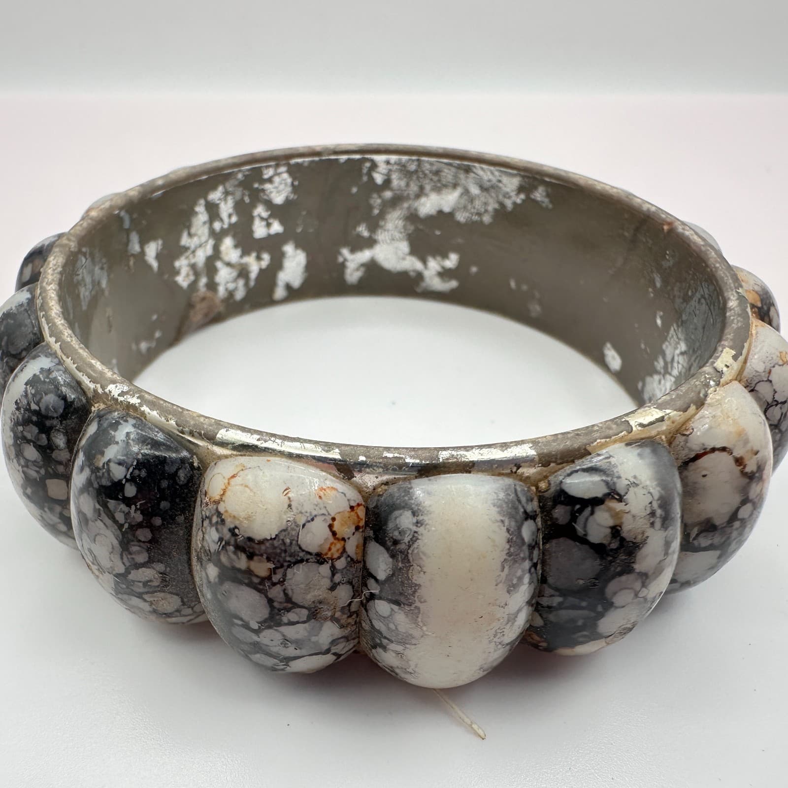 Vintage Y2K B&W Spotted Stone Bangle Bracelet Silver Tone Statement Jewelry - Thumbnail 6
