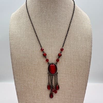 Vintage Y2K Red Cabochon Gunmetal Tone Chain Tassel Necklace Statement Jewelry - Thumbnail 3