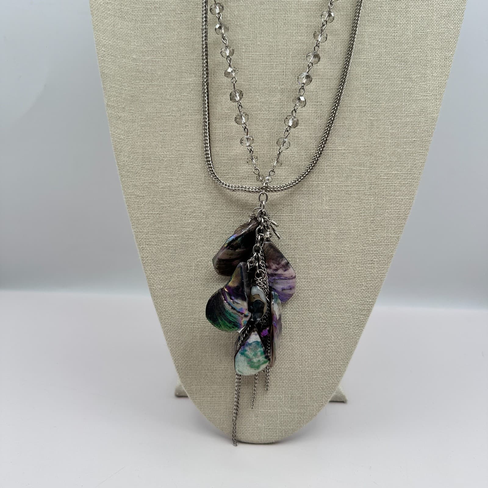 Vintage Y2K Silver Tone Multi Strand Beaded Boho Abalone Shell Pendant Necklace