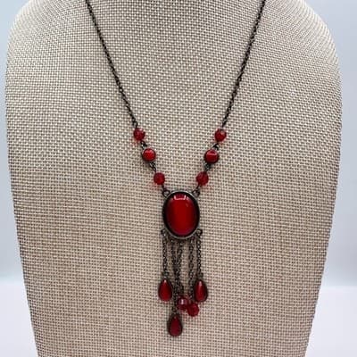 Vintage Y2K Red Cabochon Gunmetal Tone Chain Tassel Necklace Statement Jewelry - Thumbnail 2