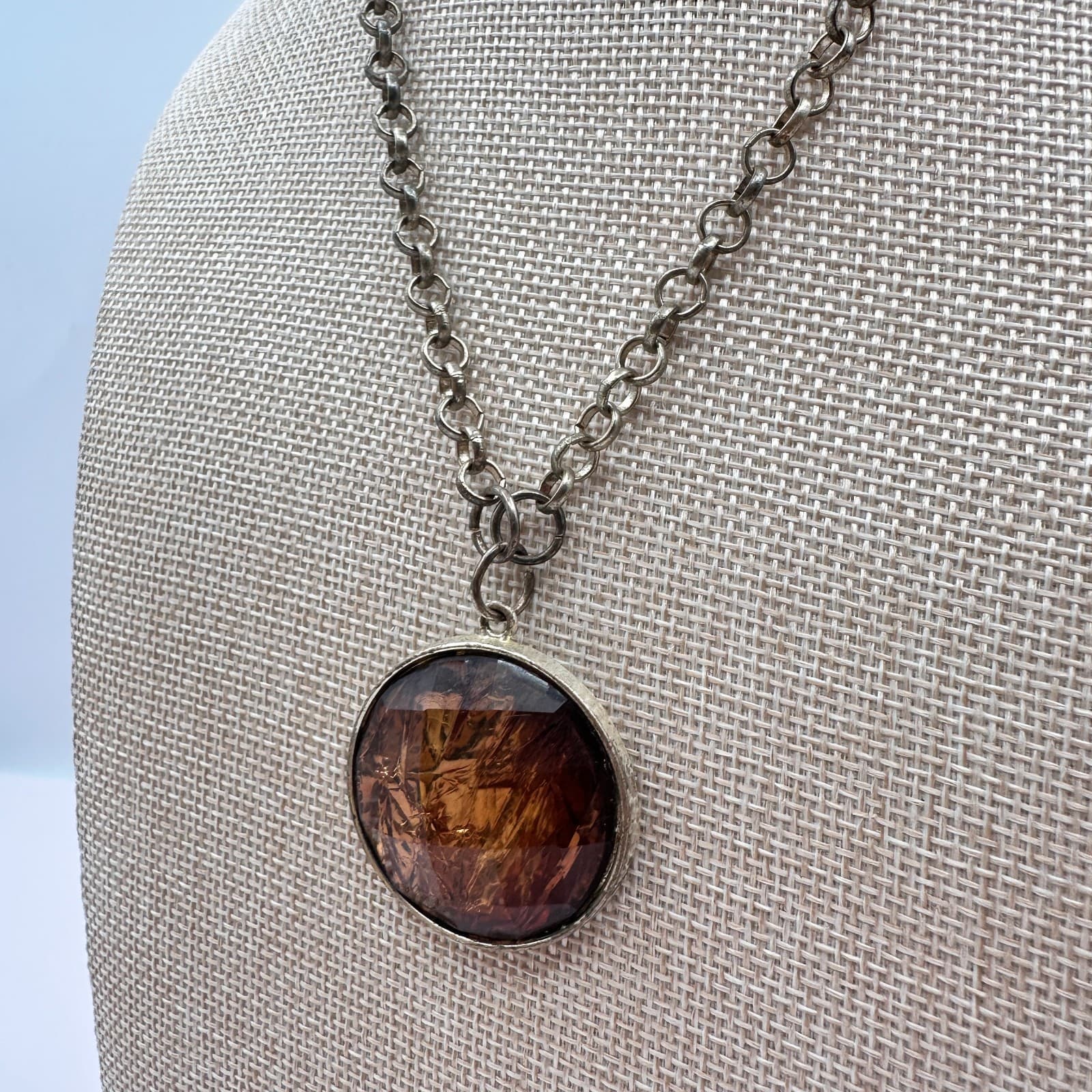 Vintage 90s Silver Tone Amber Foil Glass Round Pendant Necklace Women's Jewelry - Thumbnail 6