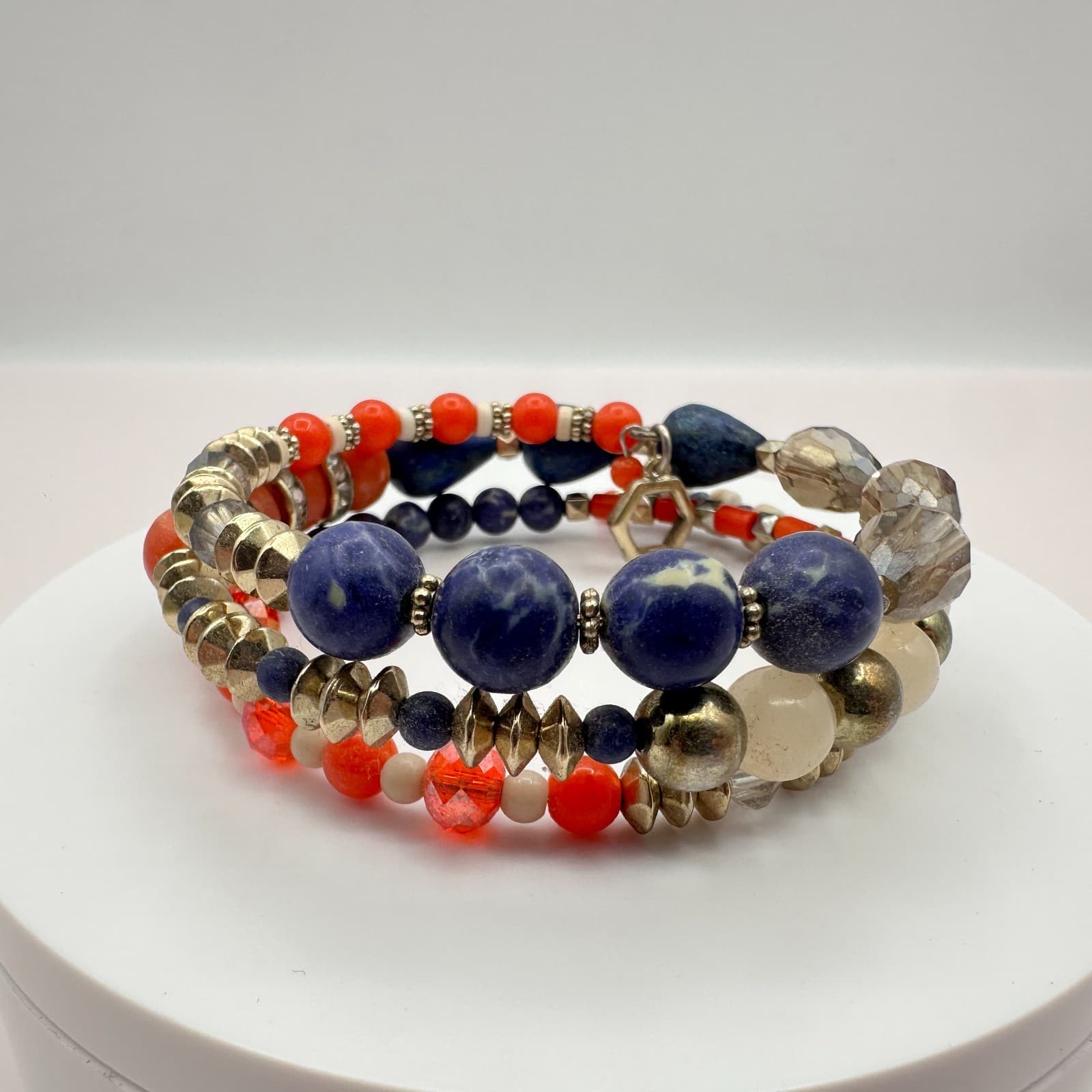 Vintage 90s Boho Stranded Sodalite Orange Bead Memory Wire Wrap Bracelet Jewelry - Thumbnail 2