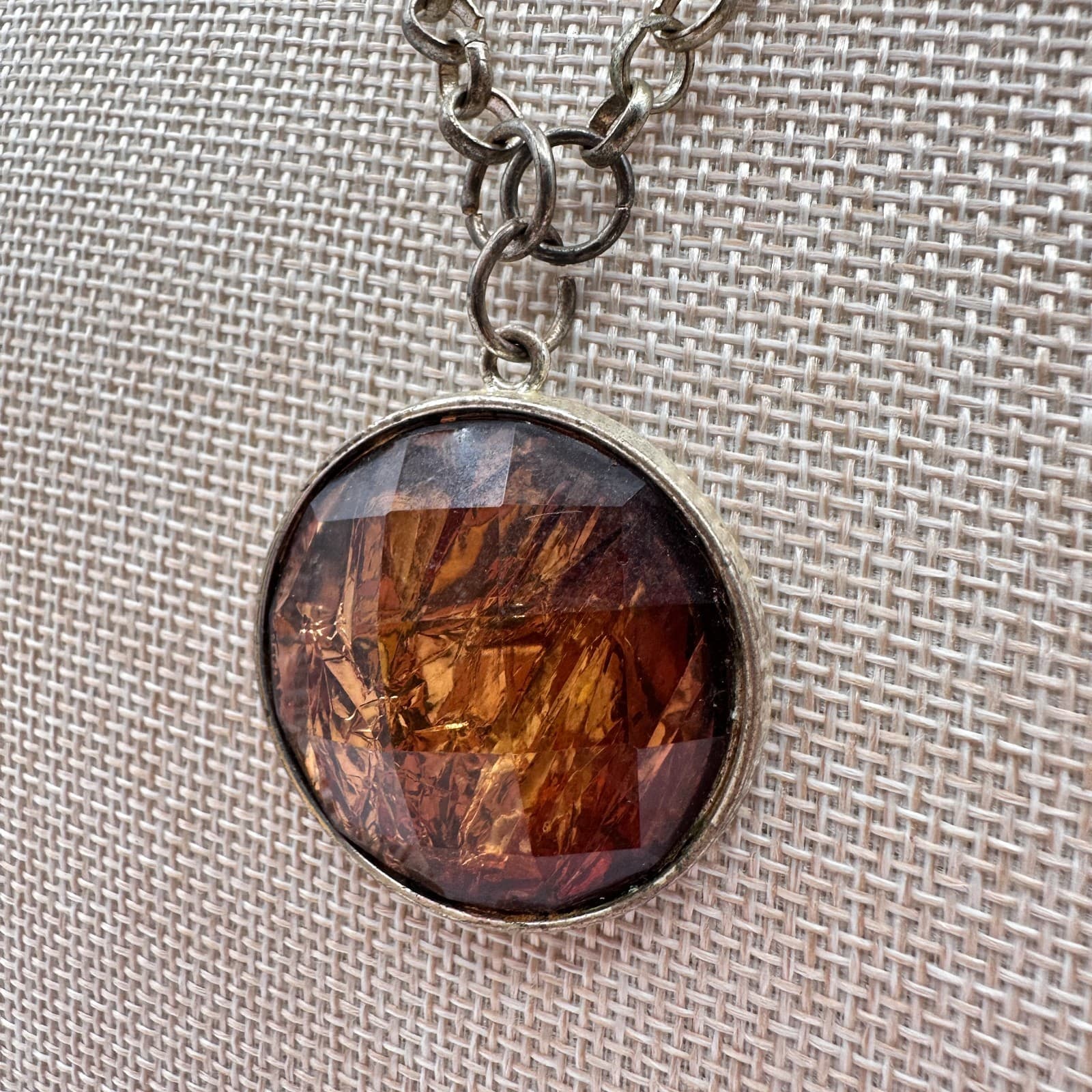 Vintage 90s Silver Tone Amber Foil Glass Round Pendant Necklace Women's Jewelry - Thumbnail 5
