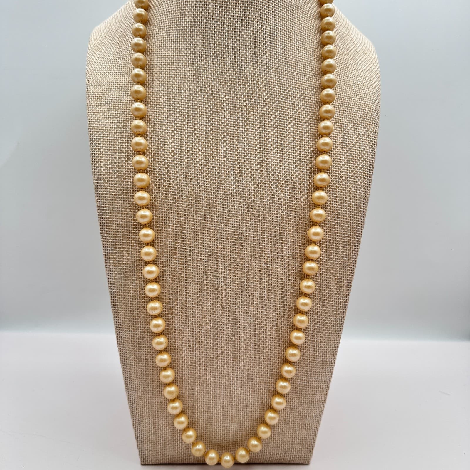 Vintage 90s Cream Faux Pearl Beaded Necklace Women's Classic Fashion Jewelry - Thumbnail 6