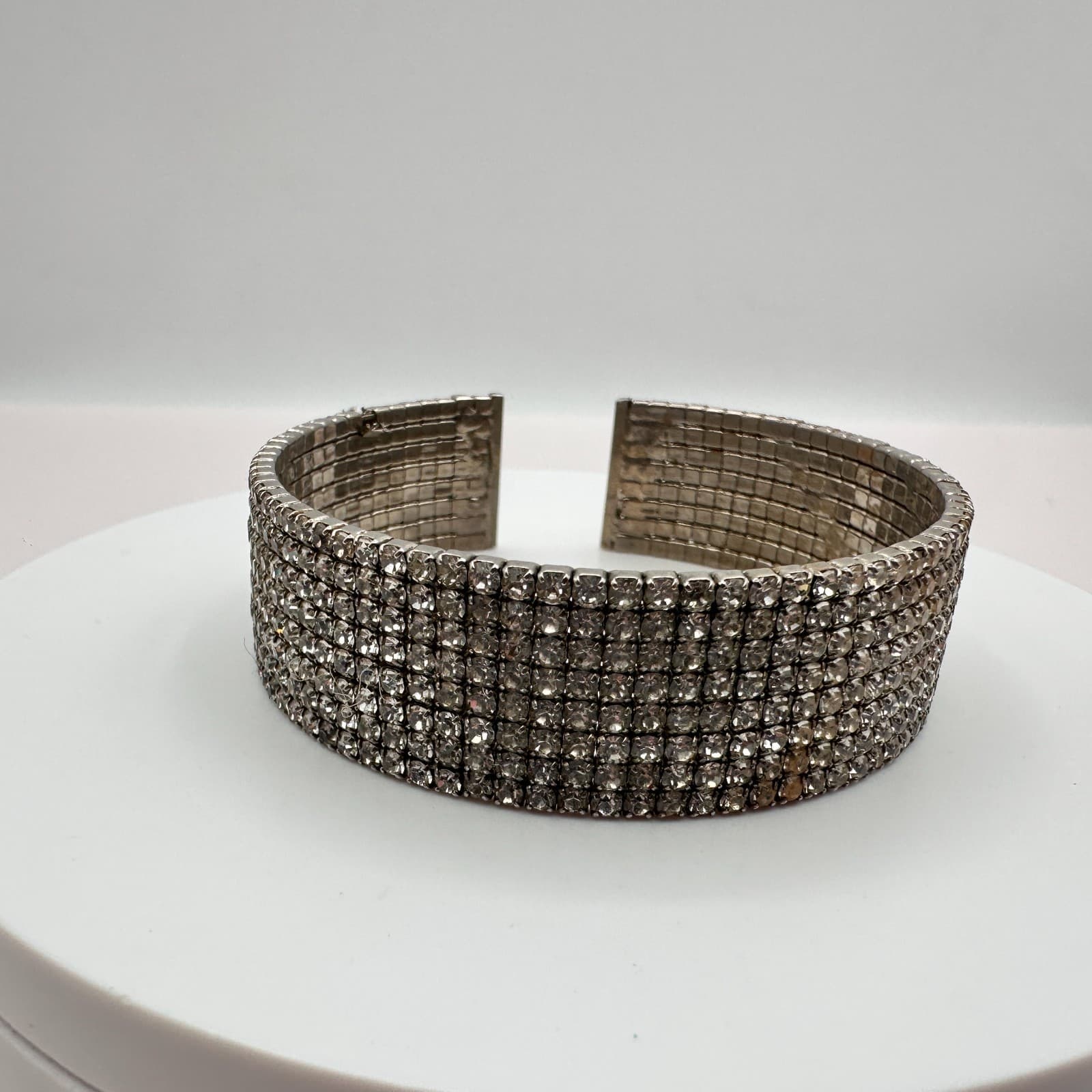 Vintage 50s Multi Row Clear Rhinestone Silver Tone Wide Cuff Bangle Jewelry - Thumbnail 8