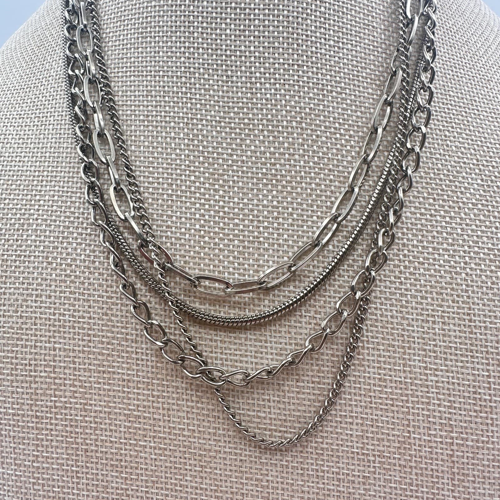 Vintage Y2K Multi Strand Silver Tone Chain Necklace Women's Classic Jewelry - Thumbnail 2