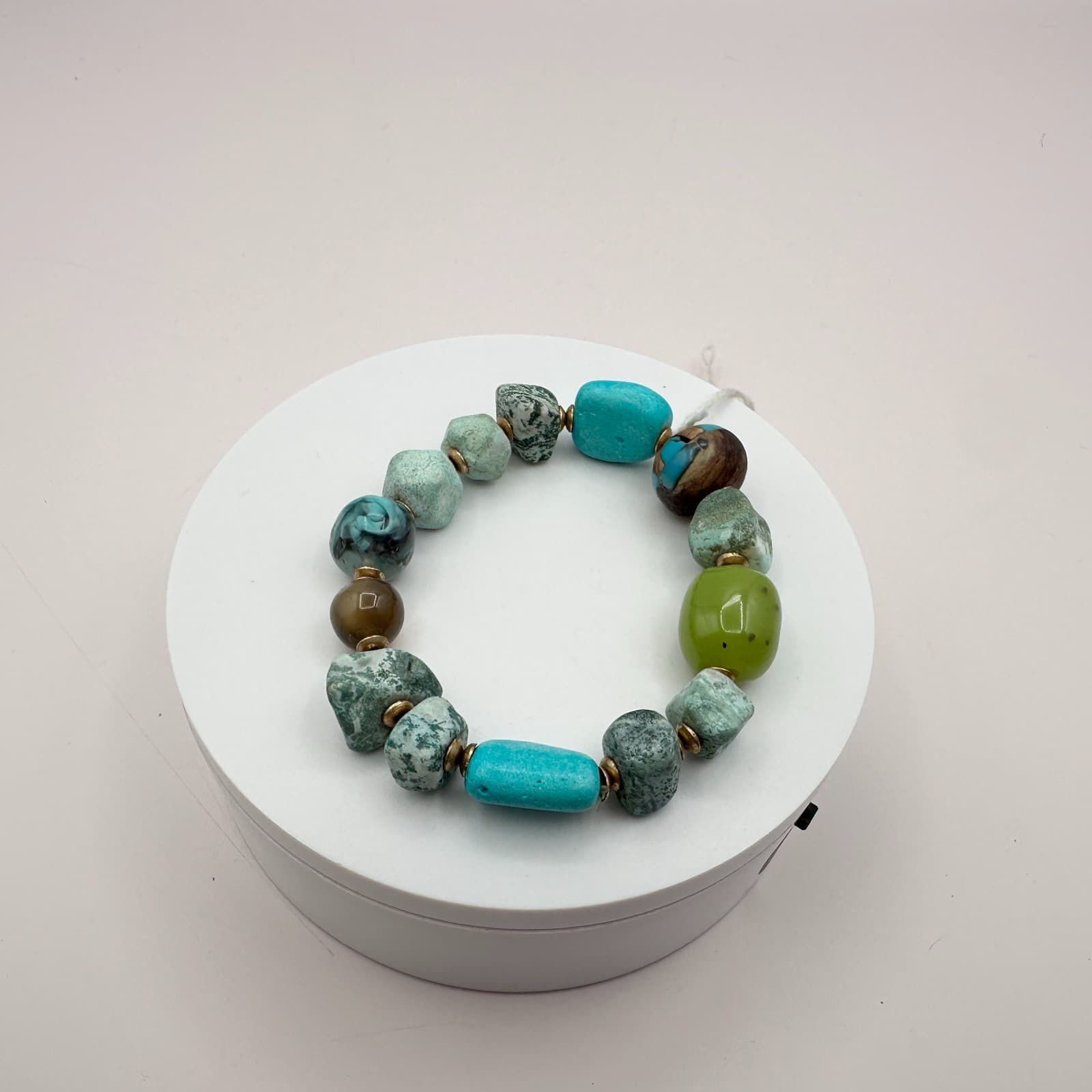 Vintage 90s Chunky Turquoise Green Stone Beaded Stretch Bracelet Fashion Jewelry - Thumbnail 3