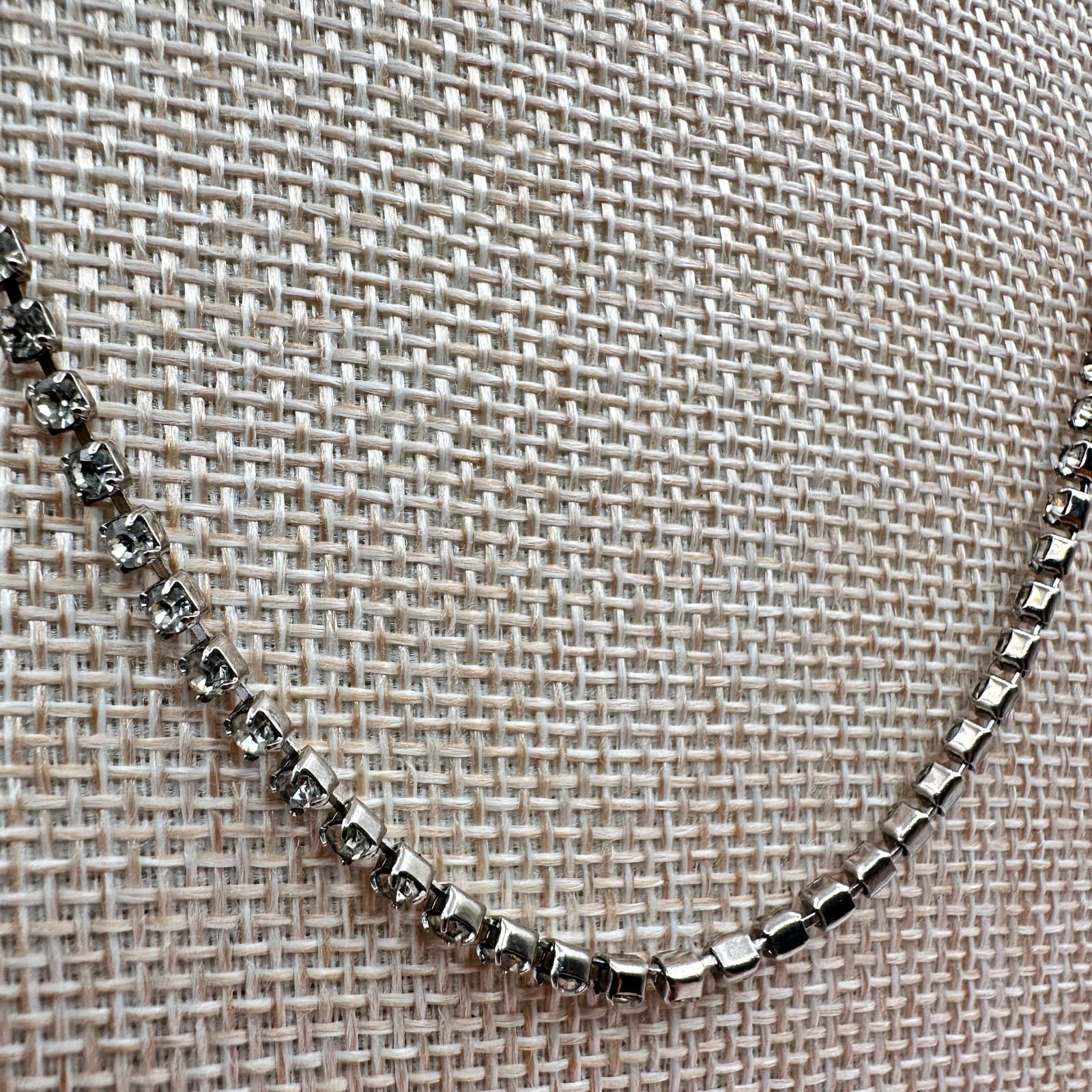 Vintage 80s Silver Tone Clear Diamond Cut Bead Ball Chain Necklace Retro Jewelry - Thumbnail 3
