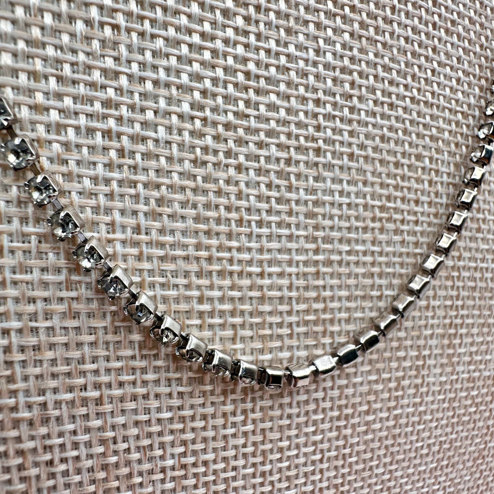 Vintage 80s Silver Tone Clear Diamond Cut Bead Ball Chain Necklace Retro Jewelry - Thumbnail 5
