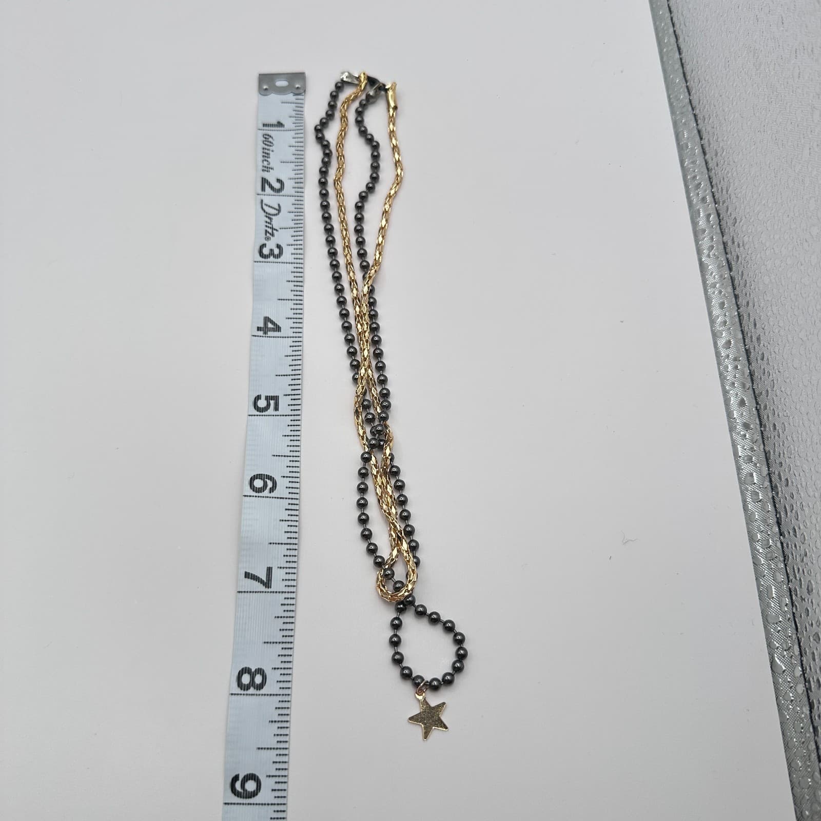Vintage 90s Layered Black Bead Star Necklace Gold Tone Petal Link Chain Jewelry - Thumbnail 9