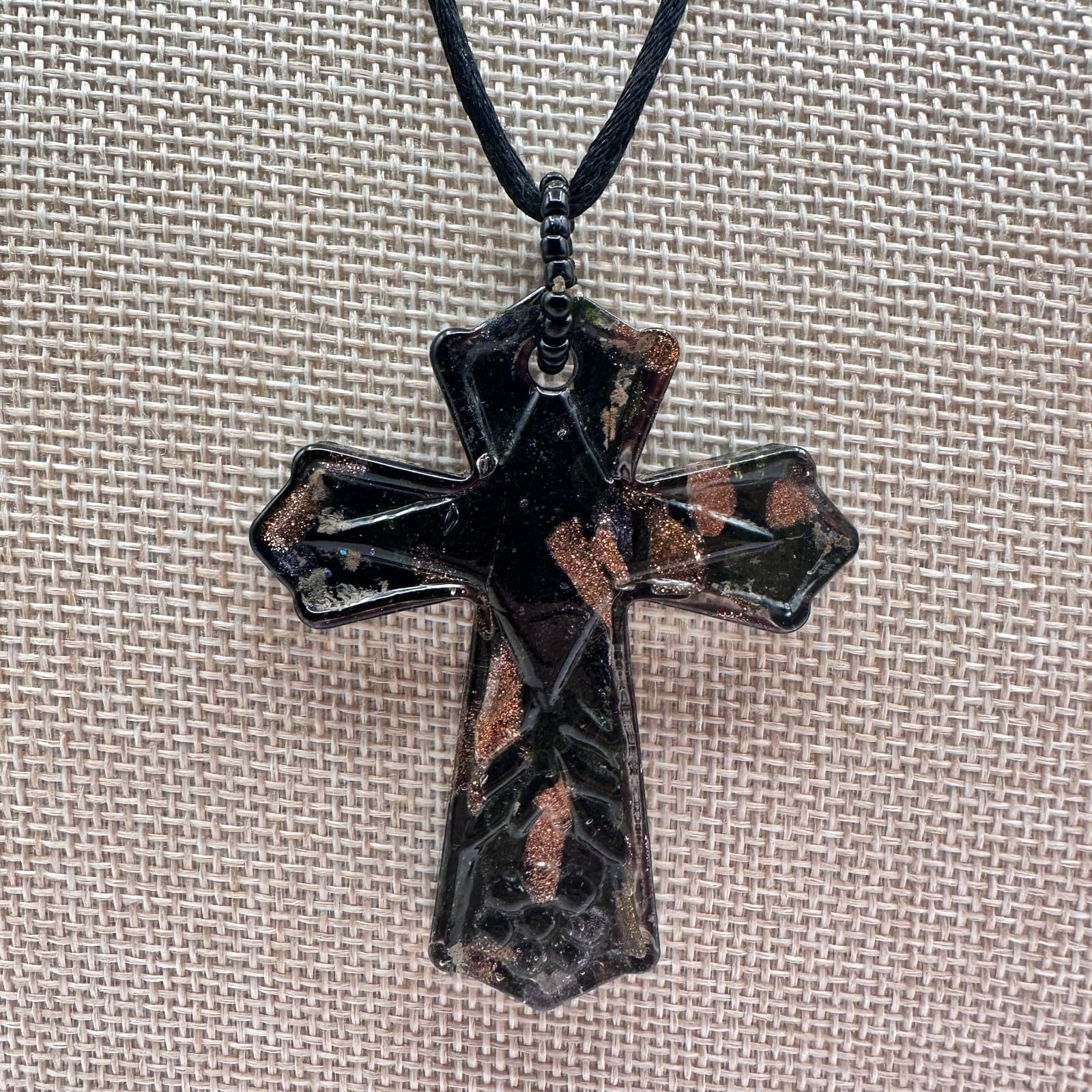 Vintage 80s Murano Blown Glass Cross Pendant Foil Flecked Black Cord Jewelry - Thumbnail 7