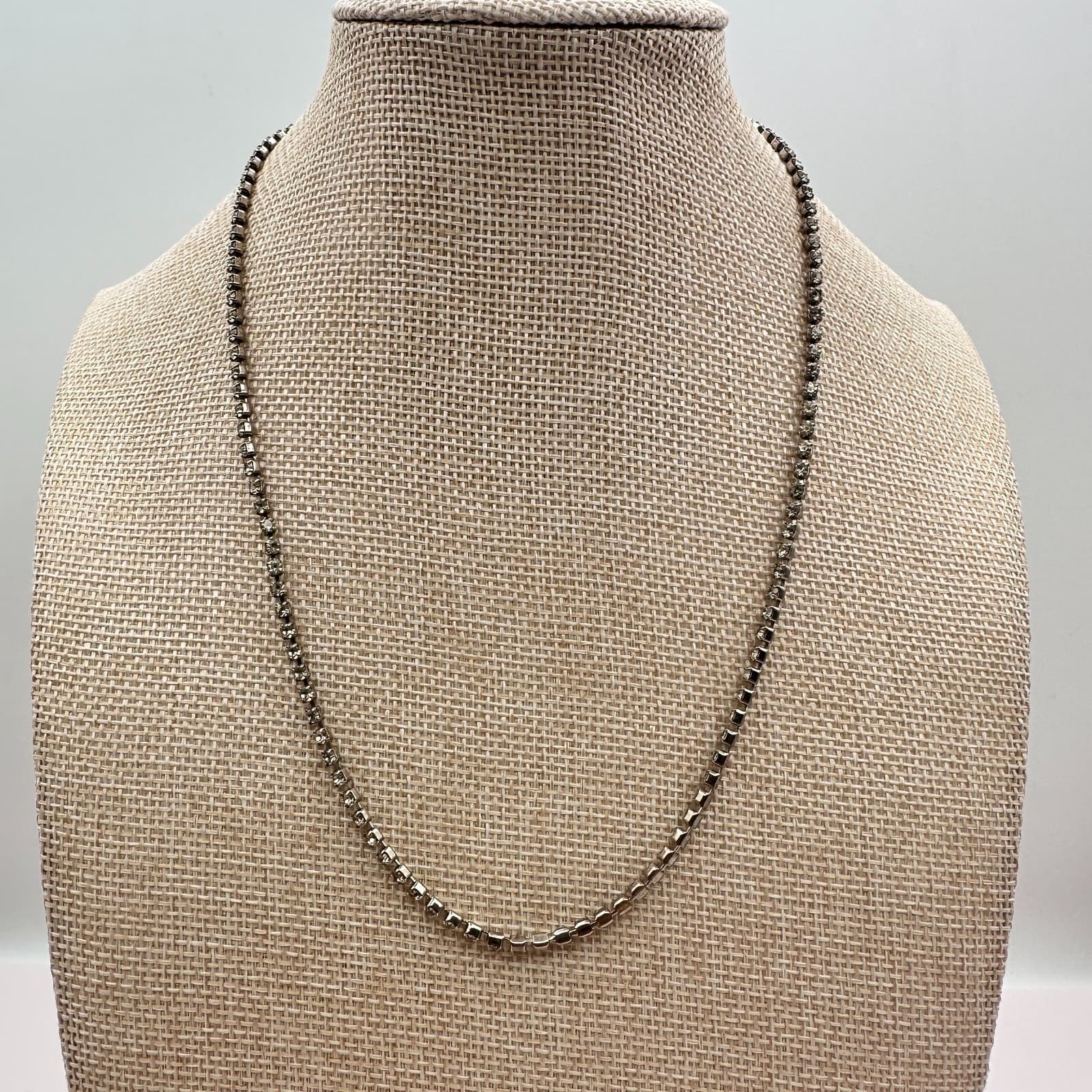 Vintage 80s Silver Tone Clear Diamond Cut Bead Ball Chain Necklace Retro Jewelry - Thumbnail 7