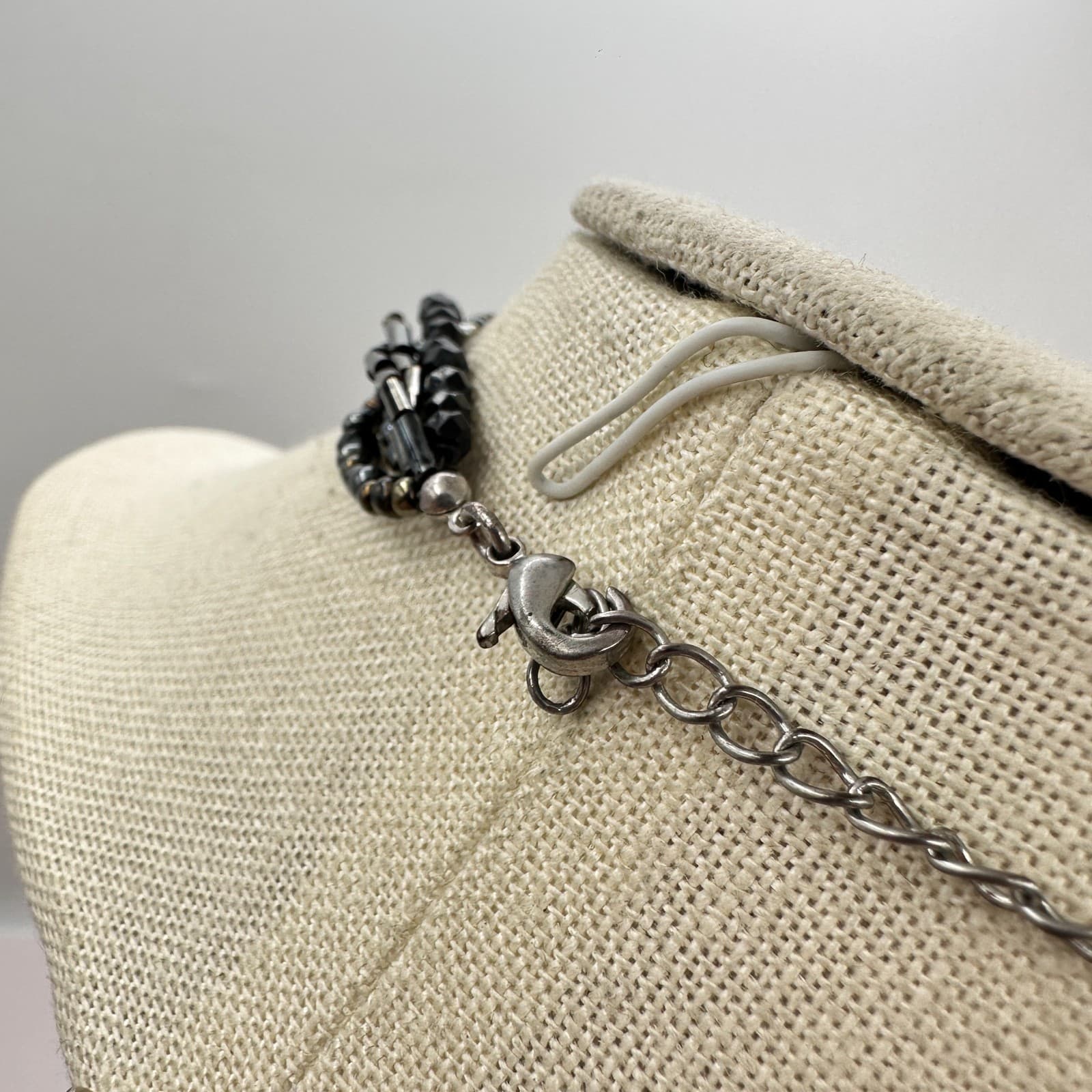 Vintage 90s Silver Tone Multi-Strand Beaded Open Floral Pendant Necklace Jewelry - Thumbnail 8