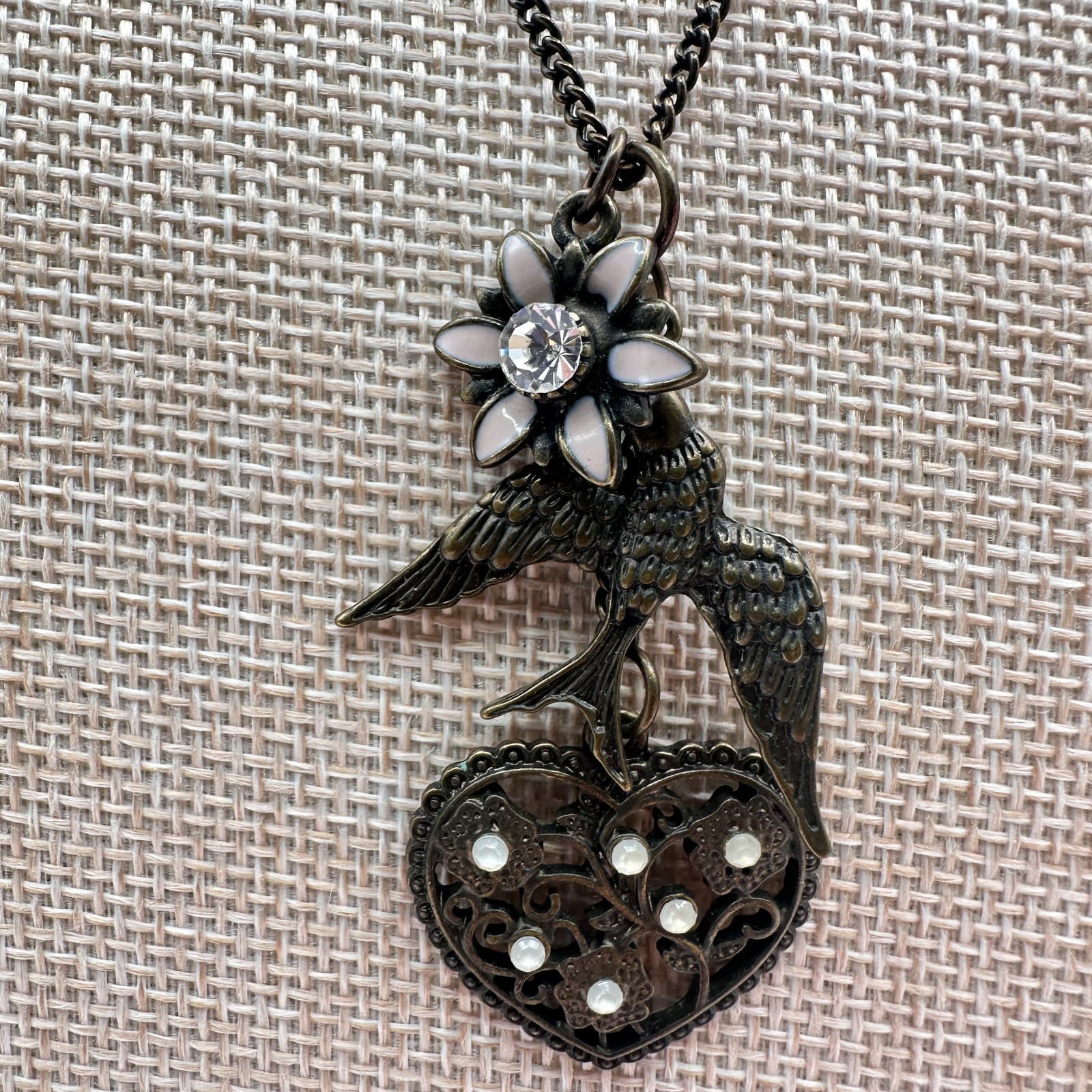 Vintage 80s Bird Heart Necklace Oxidized Silver Tone Flower Pendant Jewelry - Thumbnail 2