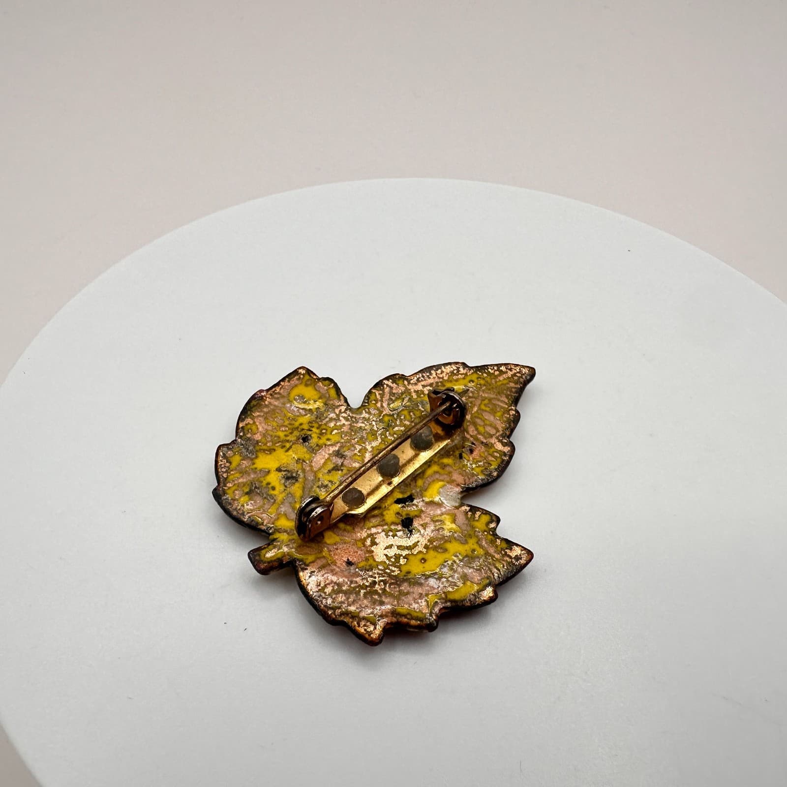 Vintage 90s Enamel Copper Tone Leaf Brooch Pin Statement Women's Classic Jewelry - Thumbnail 6