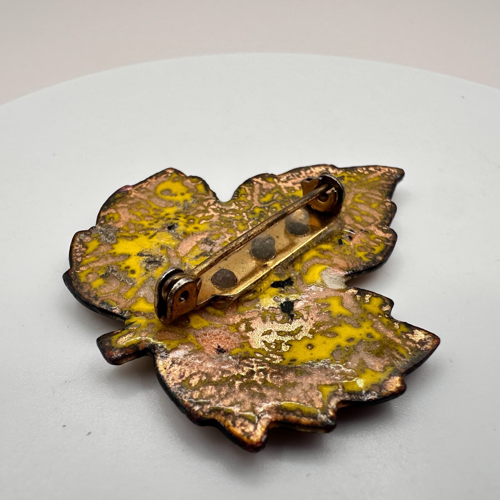 Vintage 90s Enamel Copper Tone Leaf Brooch Pin Statement Women's Classic Jewelry - Thumbnail 5