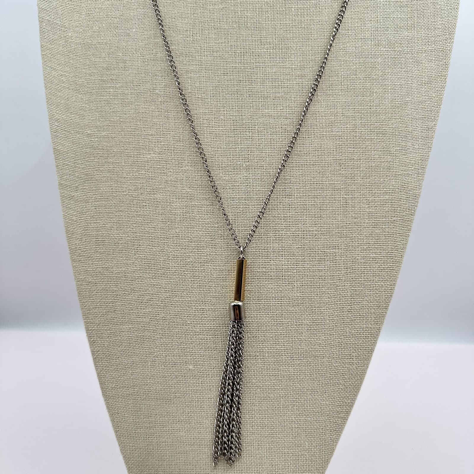 Vintage Y2K Silver Tone Curb Chain Tassel Fringe Pendant Necklace Jewelry - Thumbnail 2