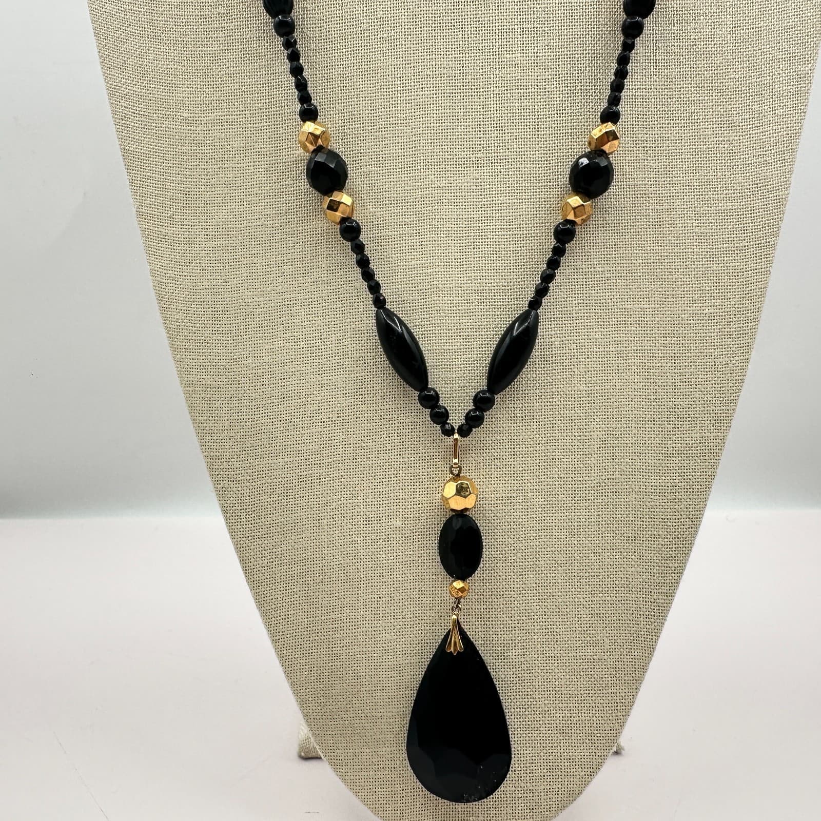 Vintage 90s Gold Tone & Black Beaded Teardrop Pendant Necklace Boho Jewelry - Thumbnail 6