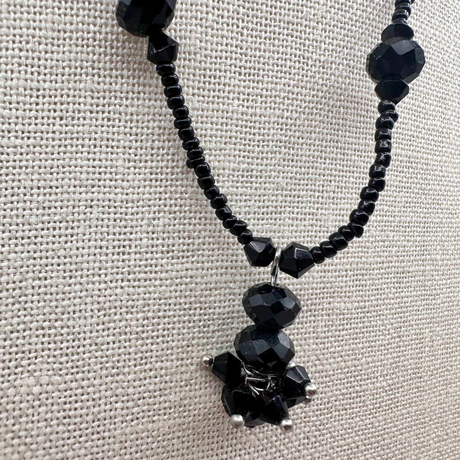 Vintage 90s Black Faceted Beaded Pendant Necklace Boho Statement Women's Jewelry - Thumbnail 2