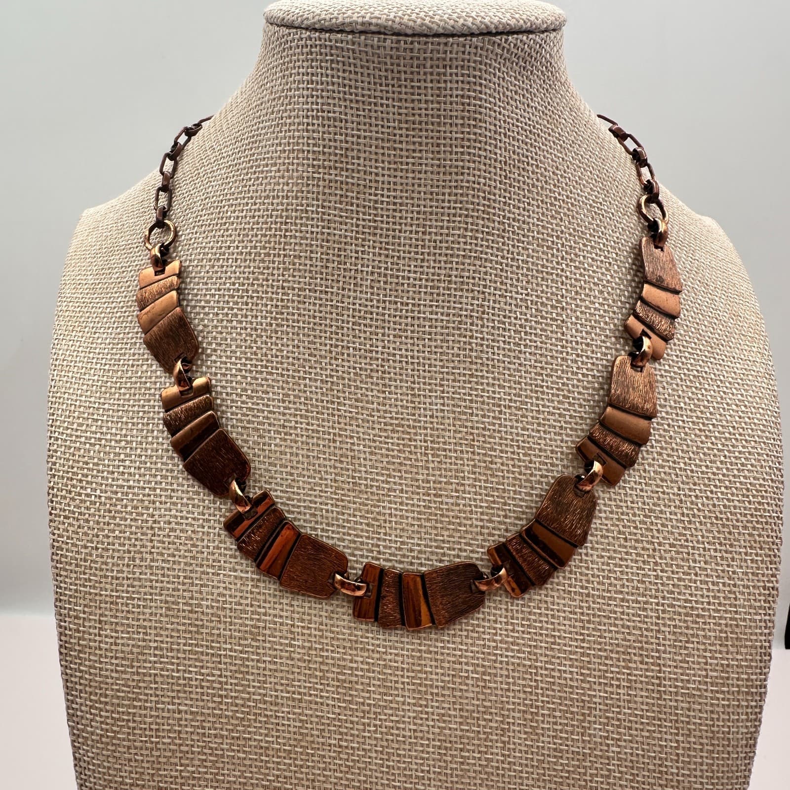 Vintage 90s Copper Tone Textured Panel Collar Necklace Boho Women's Jewelry - Thumbnail 2