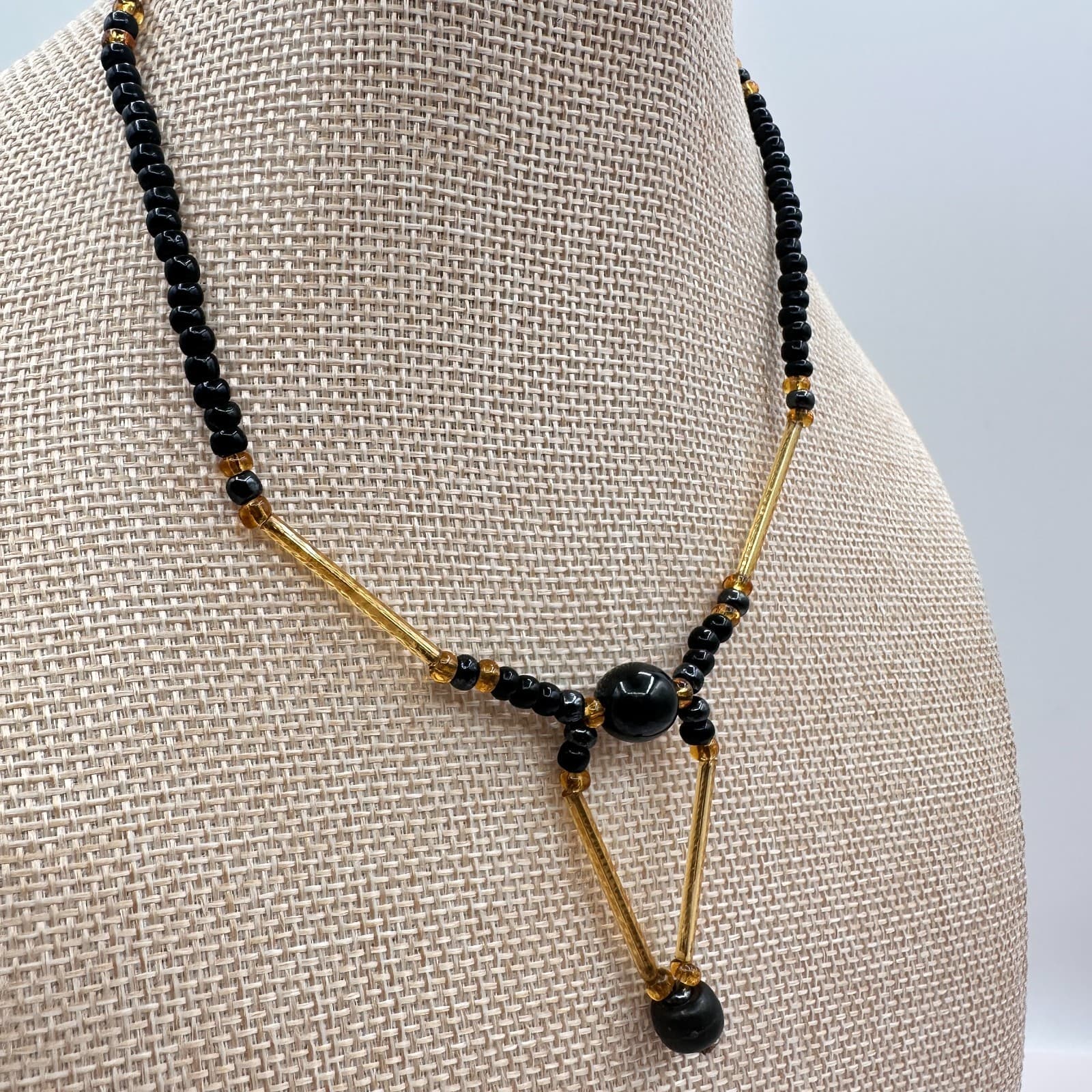 Vintage 80s Black Onyx Seed Bead Necklace Amber Bugle Glass Choker Drop Jewelry - Thumbnail 4
