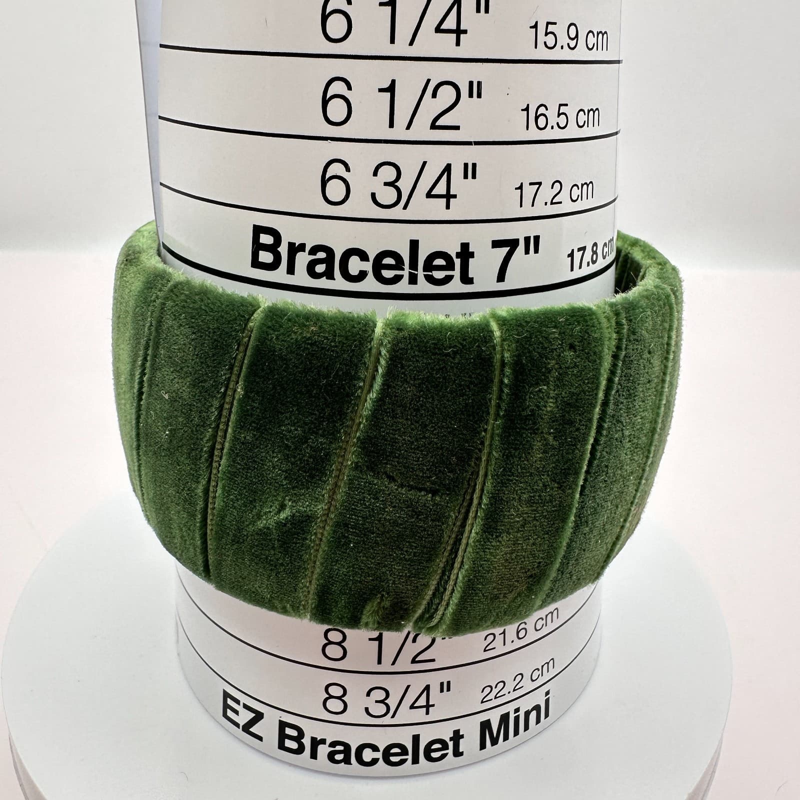 Vintage 90s Green Velvet Fabric Bangle Bracelet Chunky Wide Fashion Boho Jewelry - Thumbnail 6